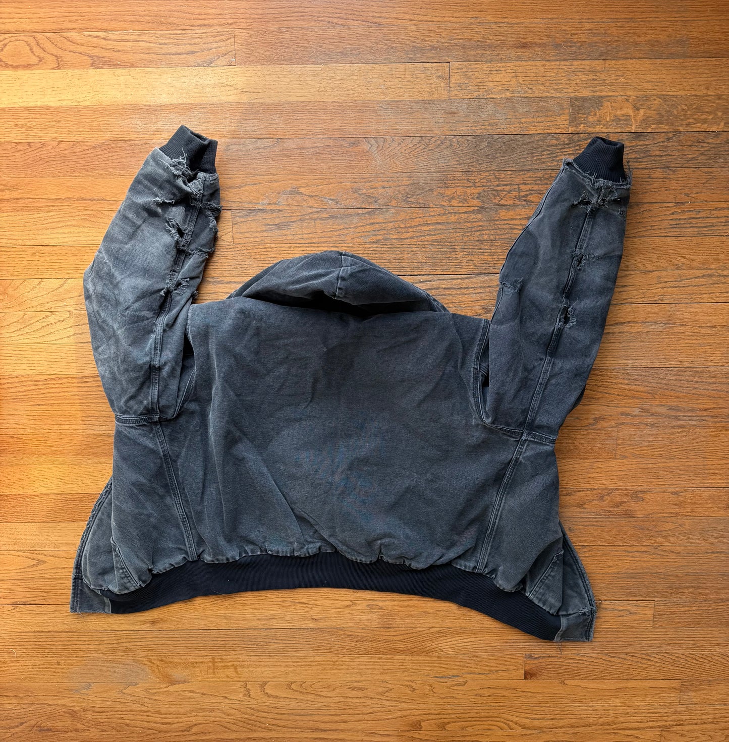 Faded n Distressed Black Carhartt Active Jacket - Boxy Medium