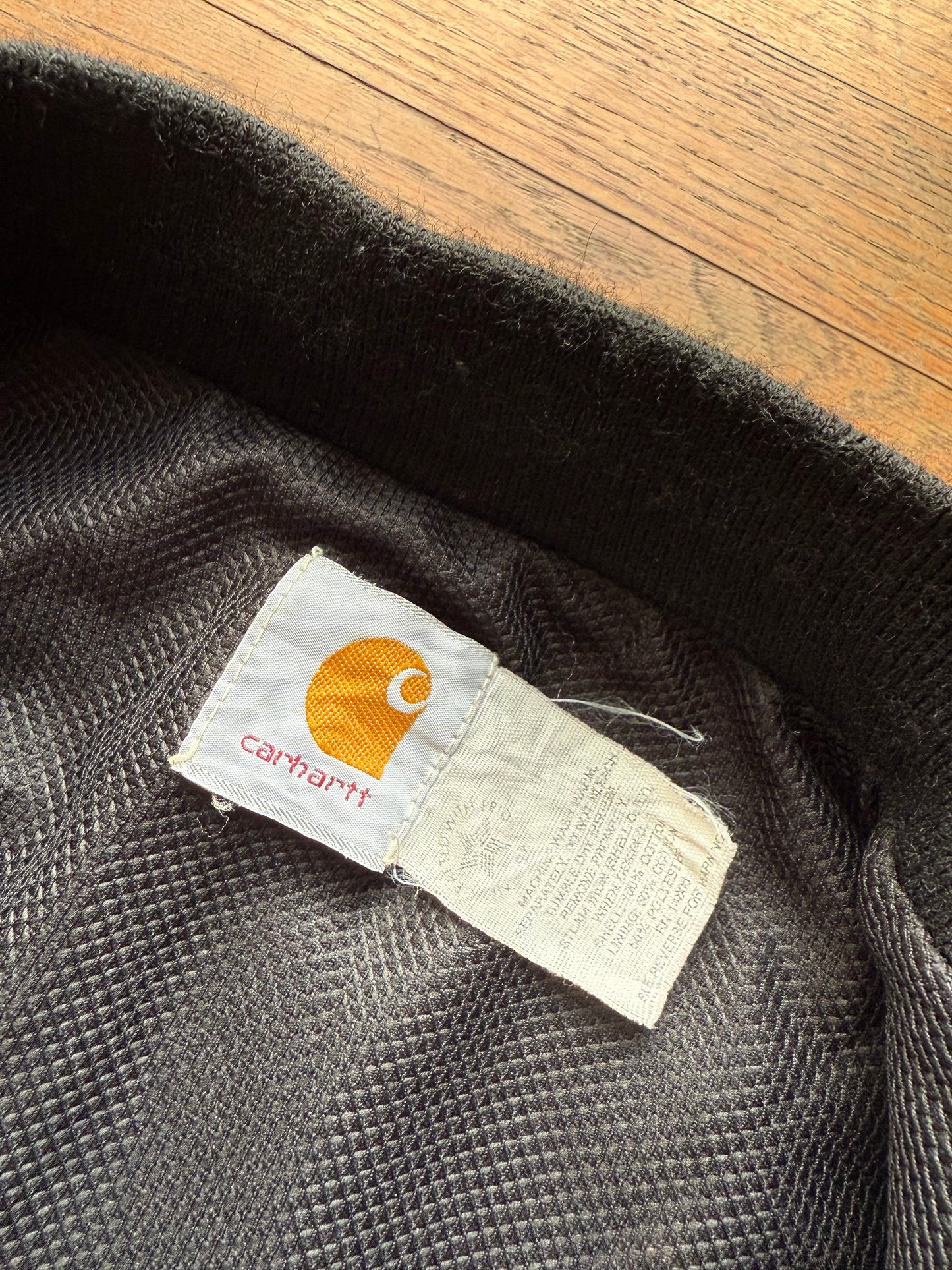 Faded Strawberry Red Carhartt Santa Fe Jacket - Medium