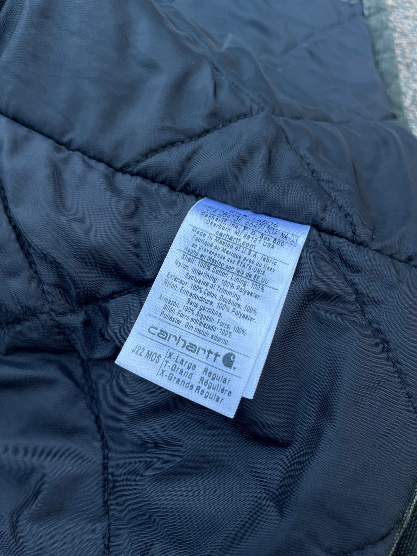 褪色橄榄绿色 Carhartt 北极夹克 - 宽松 L-XL