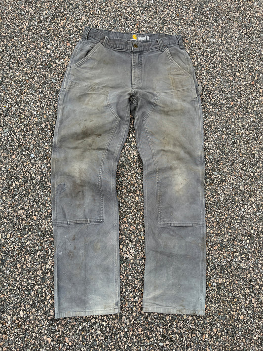 色あせたセメントグレーのカーハート ダブルニーパンツ - 32 x 31