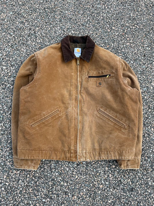 色あせたブラウンのカーハート デトロイト ジャケット - XL