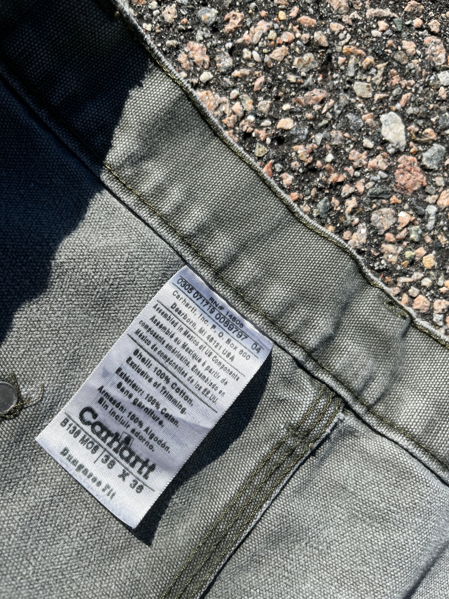 色あせたオリーブグリーンのカーハート ダブルニーパンツ - 36 x 34