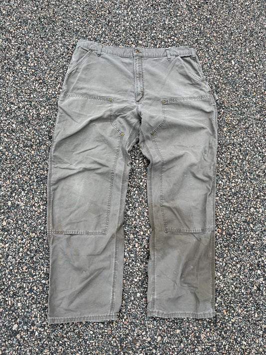 色あせたライトブラウンのカーハート ダブルニーパンツ - 40 x 32