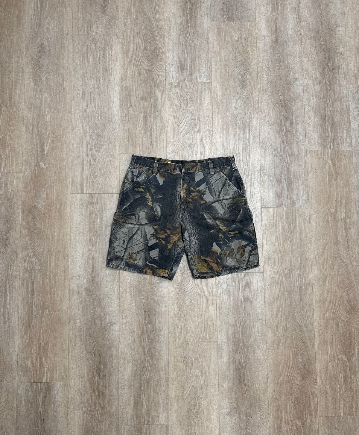 Faded Realtree Carhartt Shorts - 38