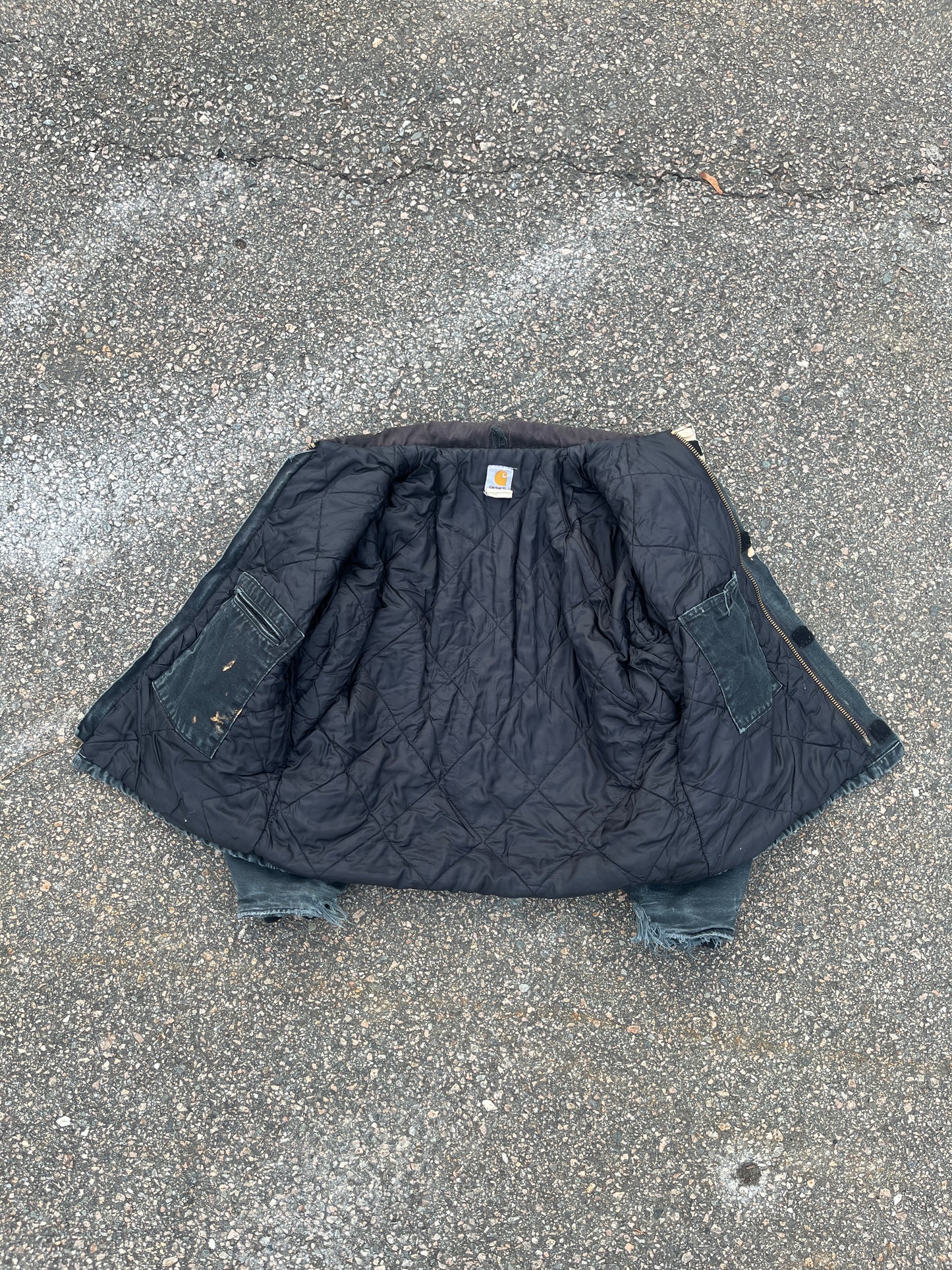 褪色黑色 Carhartt 北极夹克 - 中号