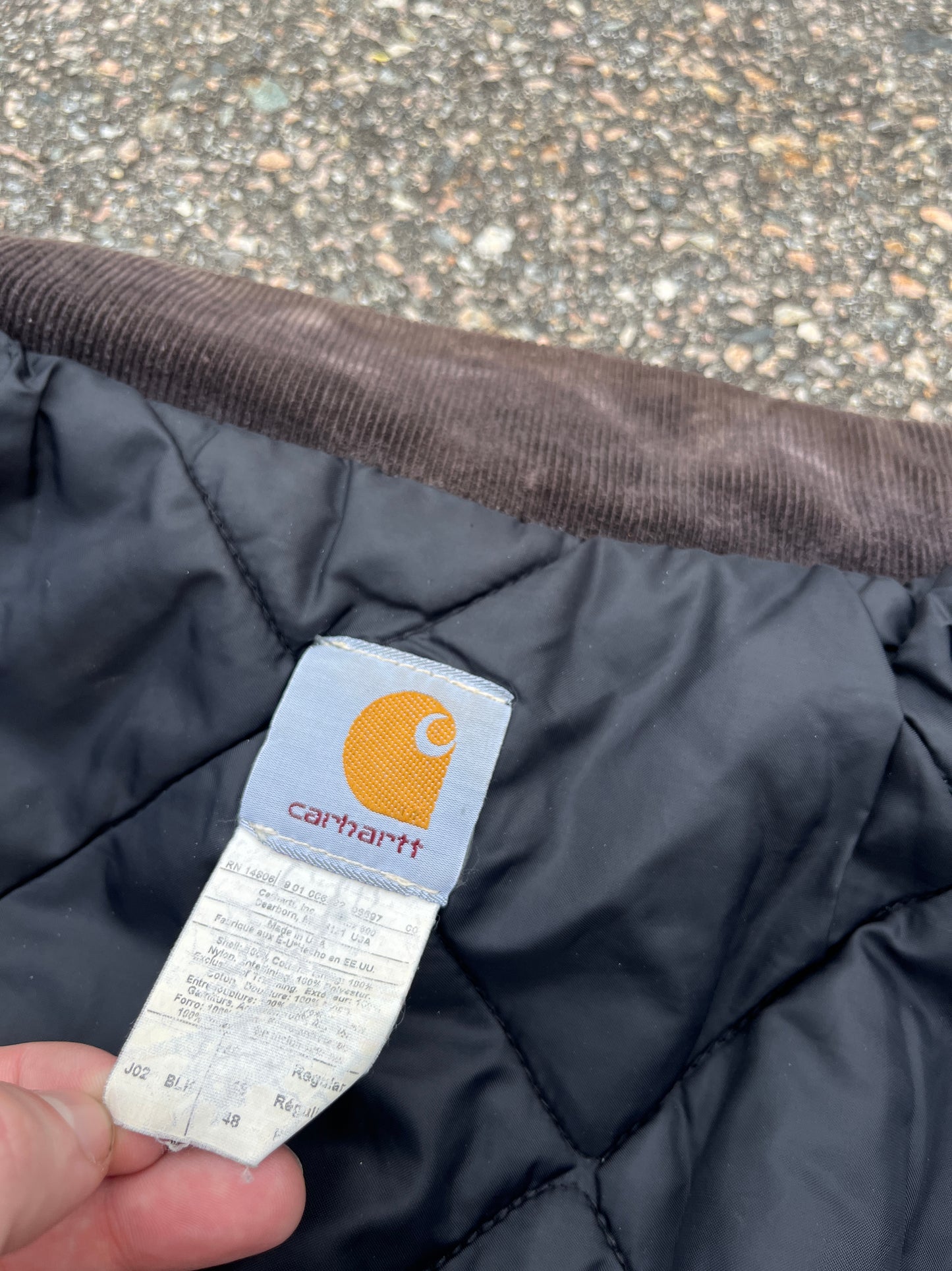 褪色黑色 Carhartt 北极夹克 - 宽大中号