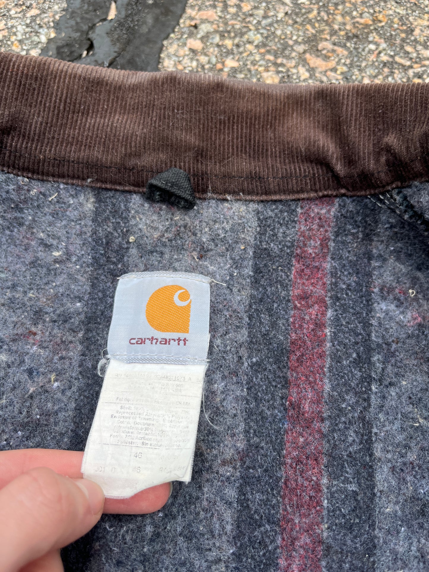 褪色黑色 Carhartt Detroit 夹克 - 中号宽松款