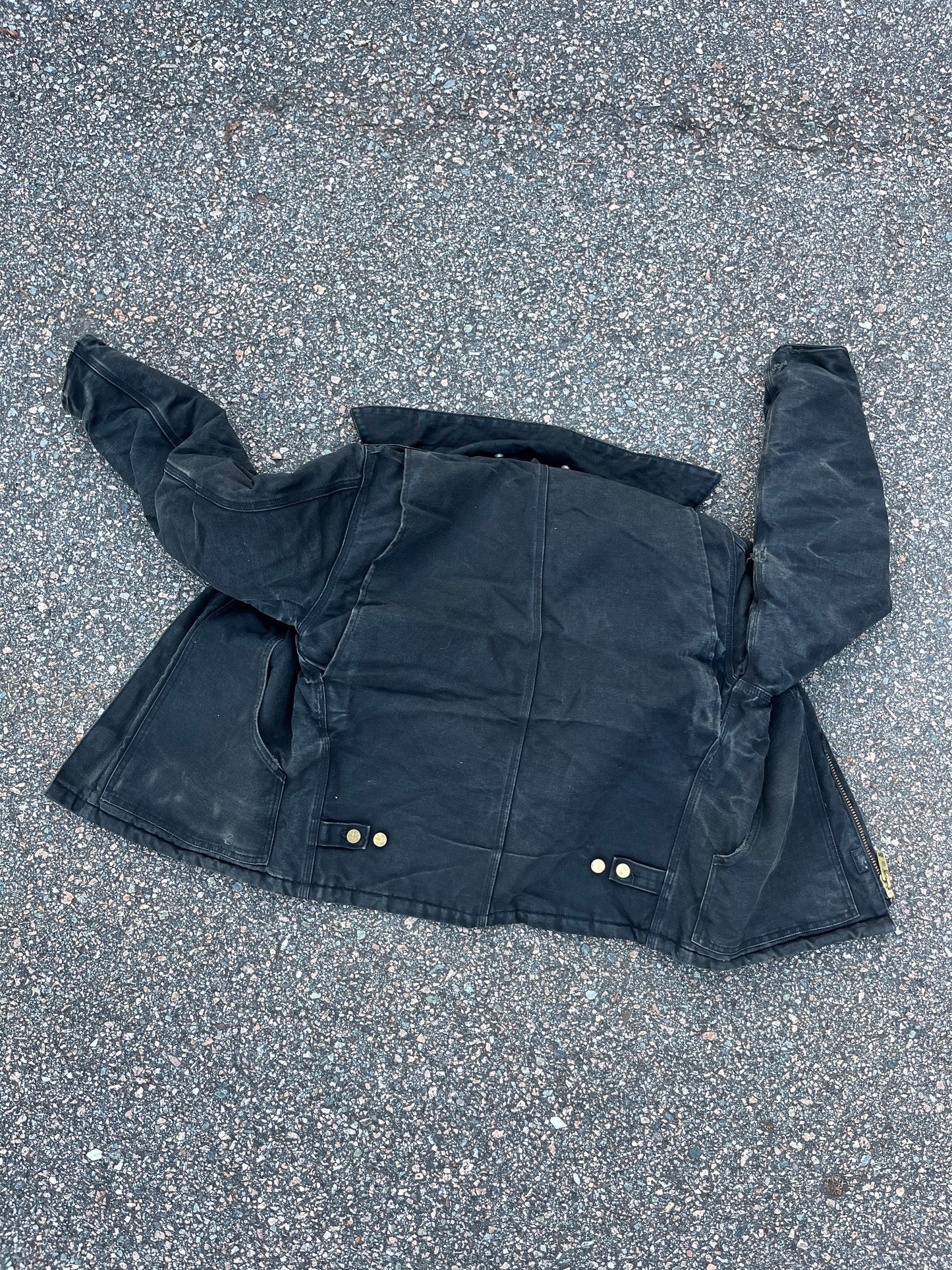 褪色黑色 Carhartt 北极夹克 - 中号