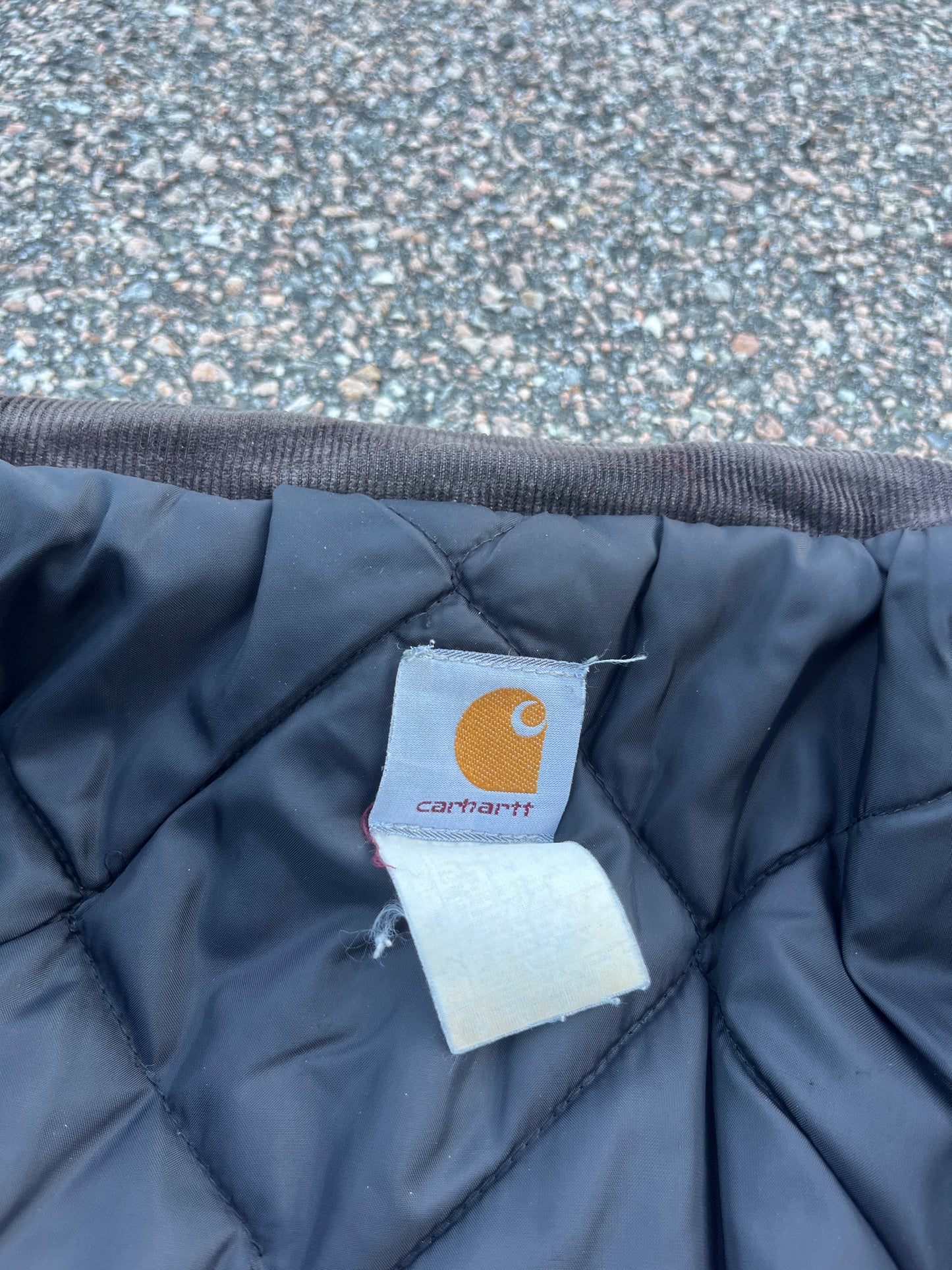 褪色黑色 Carhartt 北极夹克 - 中号