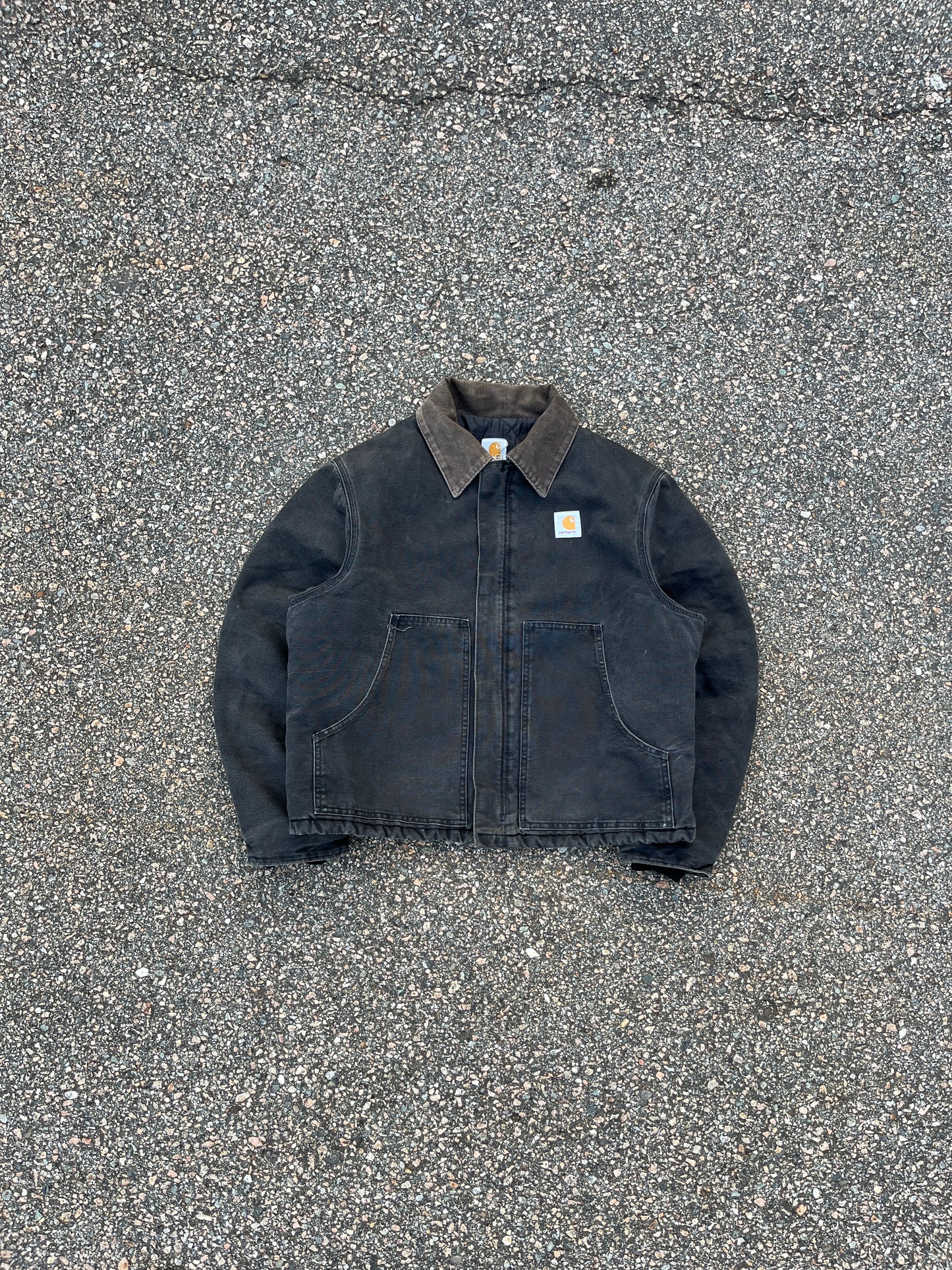 褪色黑色 Carhartt 北极夹克 - 宽大中号