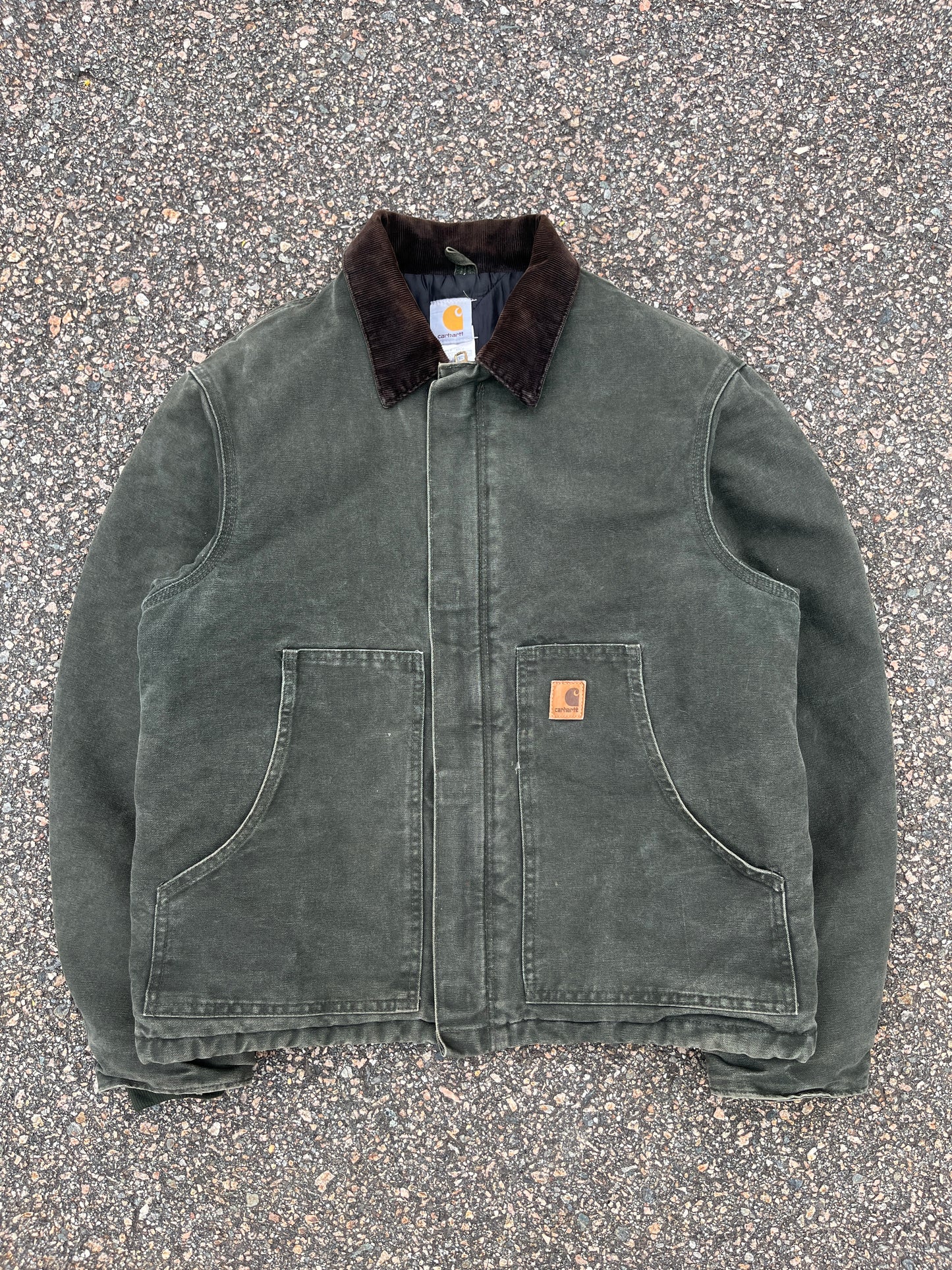 褪色橄榄绿色 Carhartt 北极夹克 - 中号