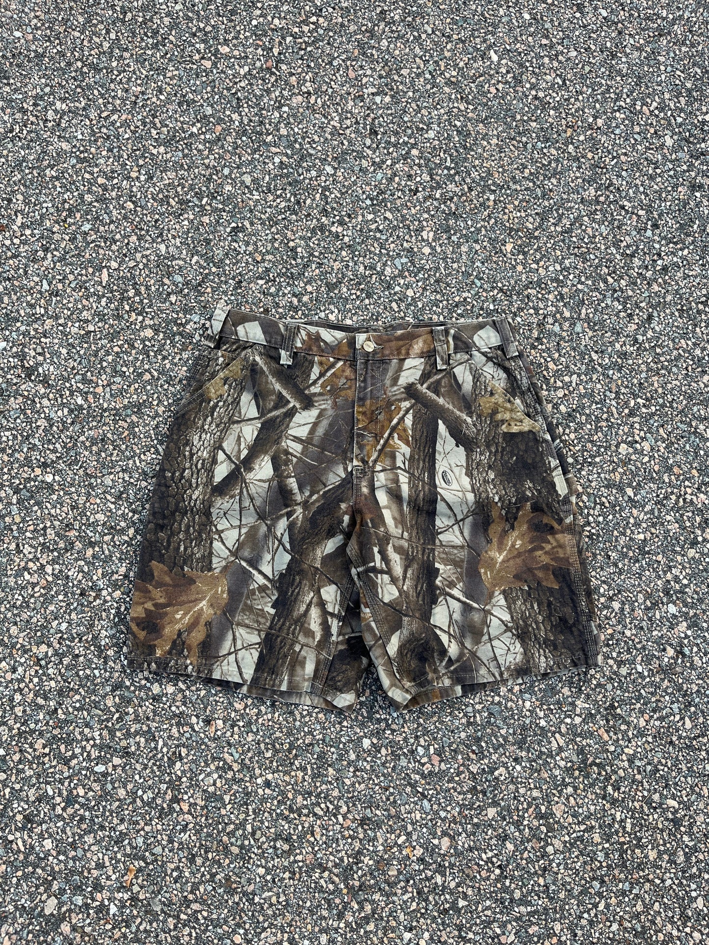 褪色 Realtree Carhartt 木匠短裤 - 34