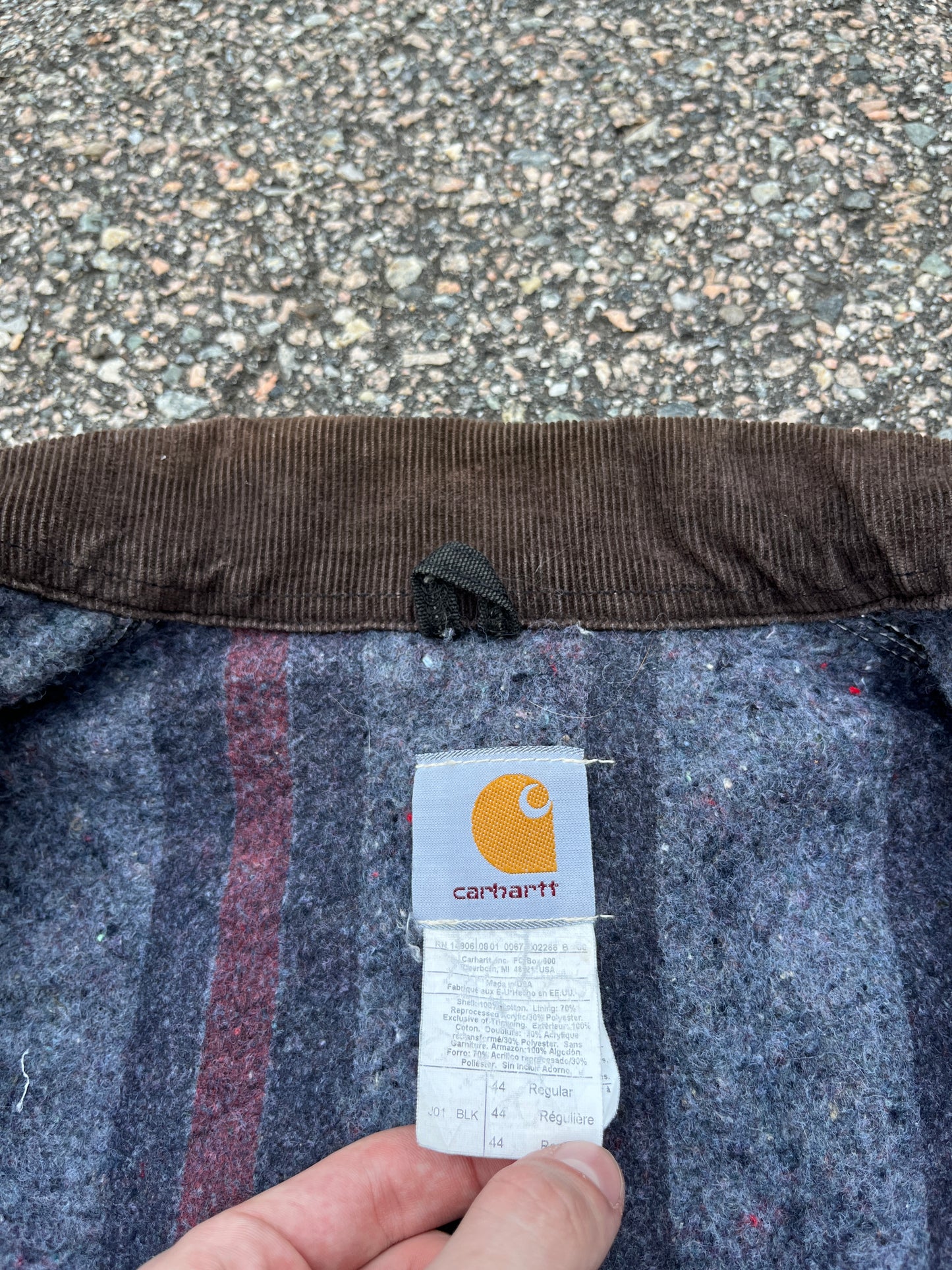 褪色黑色 Carhartt Detroit 夹克 - 中号宽松款