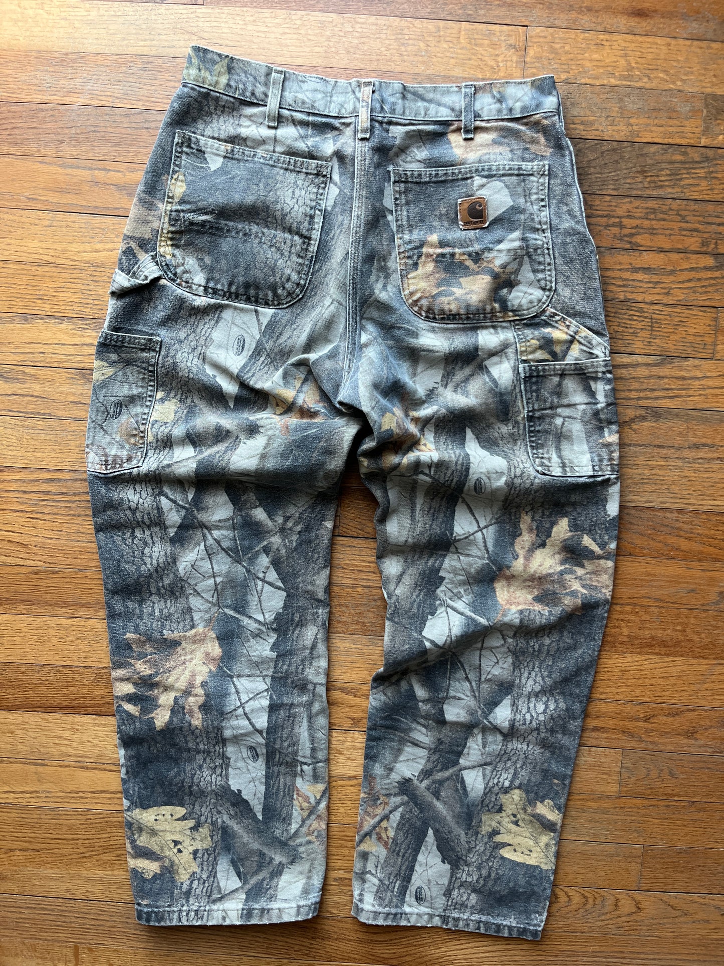 Faded Realtree Carhartt Carpenter Pants - 32 x 29