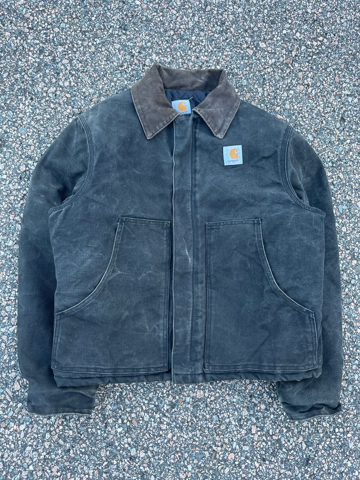 褪色黑色 Carhartt 北极夹克 - 中号