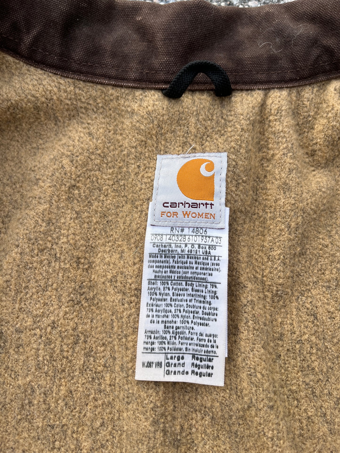 褪色鲑鱼色 Carhartt 底特律夹克 - 中号