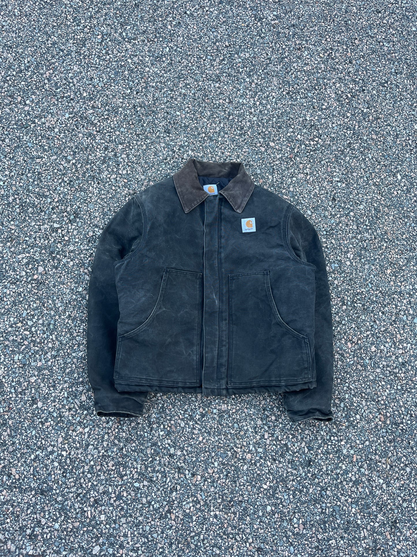 褪色黑色 Carhartt 北极夹克 - 中号