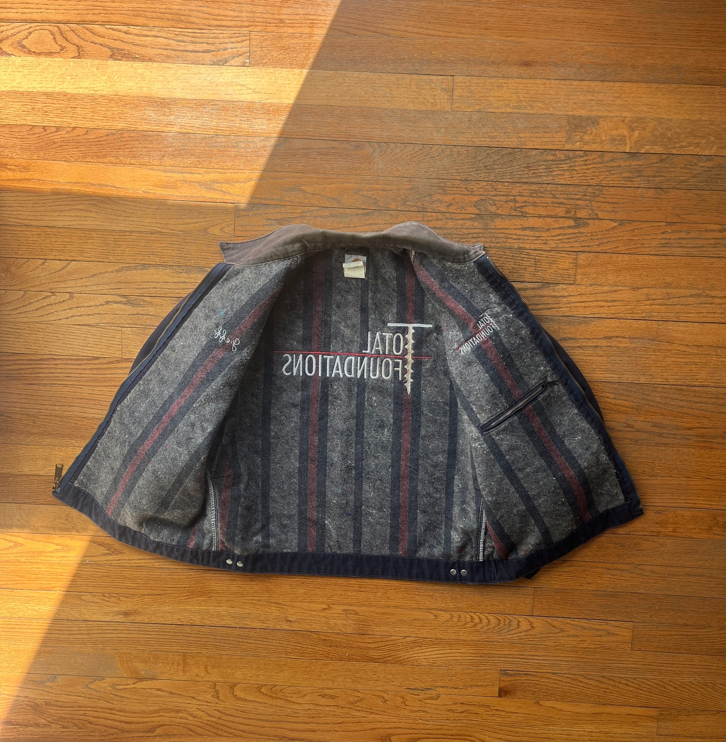 Faded Dark Navy Blue Carhartt Detroit Jacket - Large