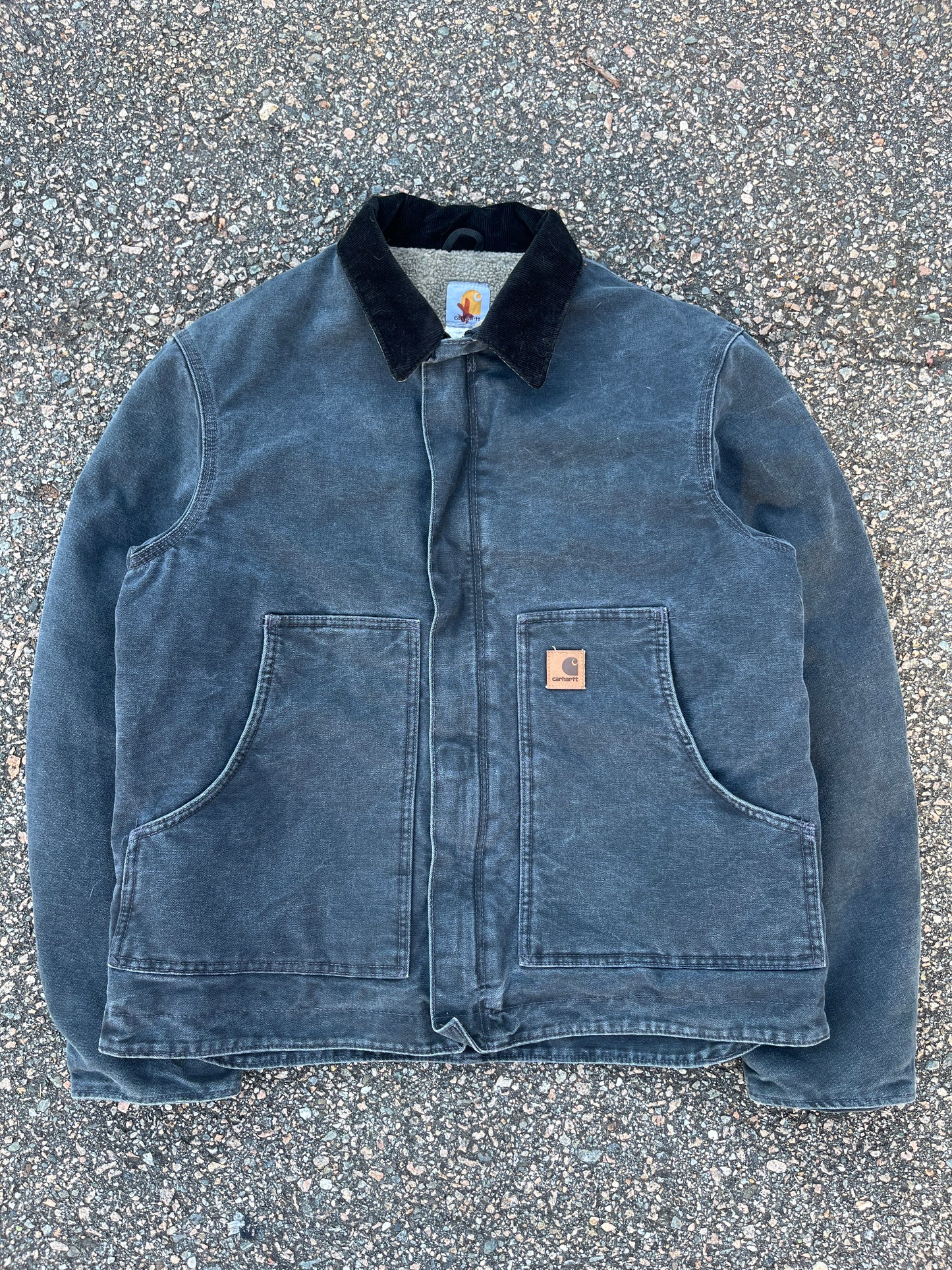 褪色汽油蓝色 Carhartt Sherpa 衬里北极夹克 - 中号