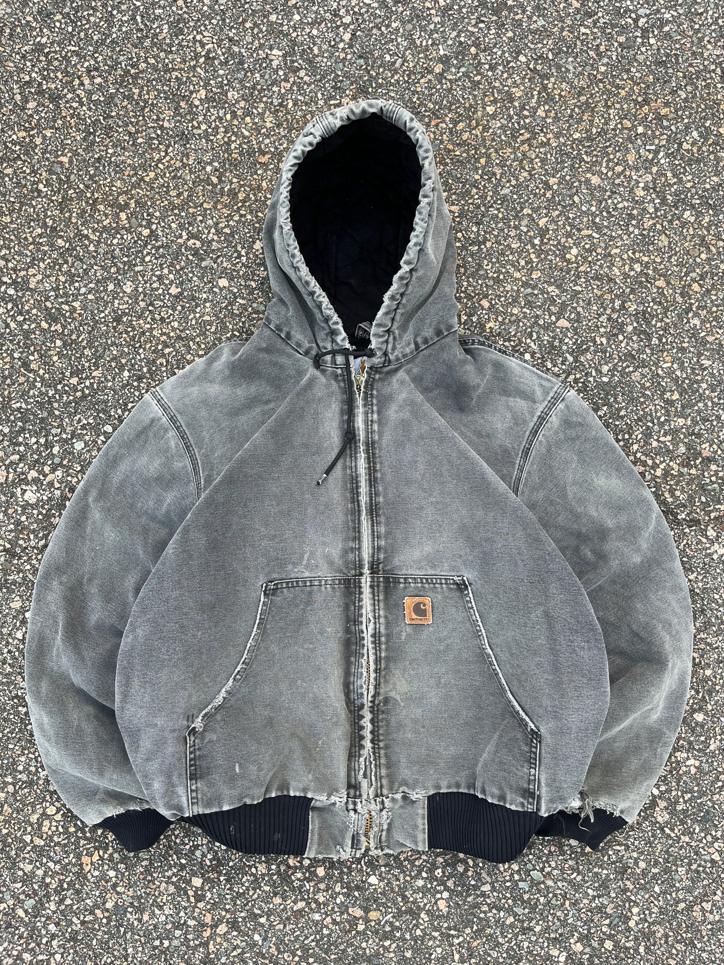 褪色和破旧黑色 Carhartt 运动夹克 - 大号