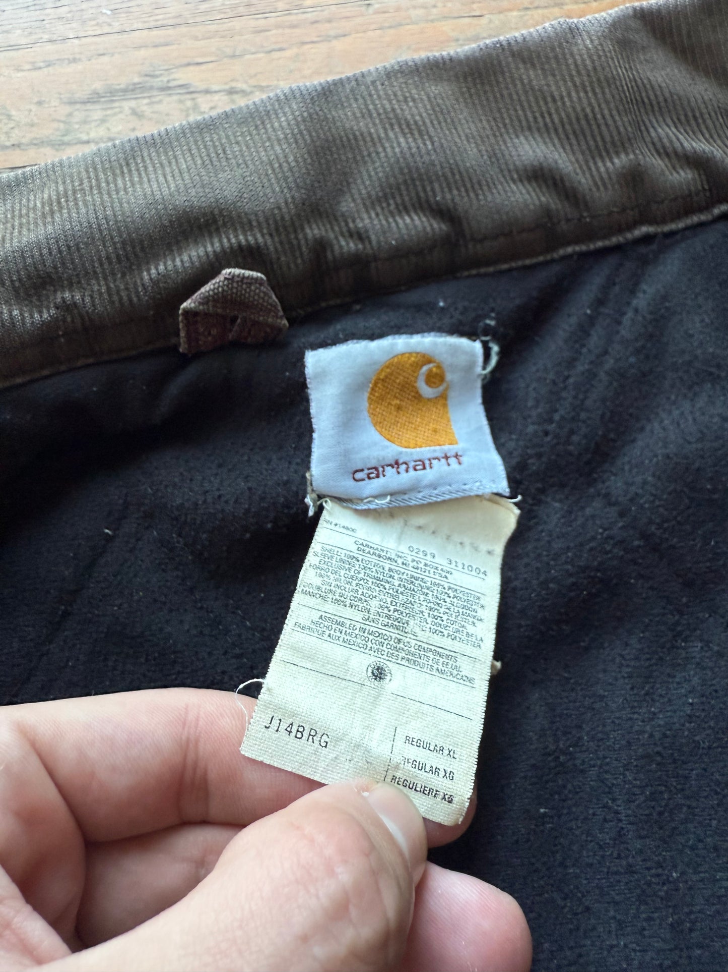 Faded Burgundy Carhartt Santa Fe Jacket - Large