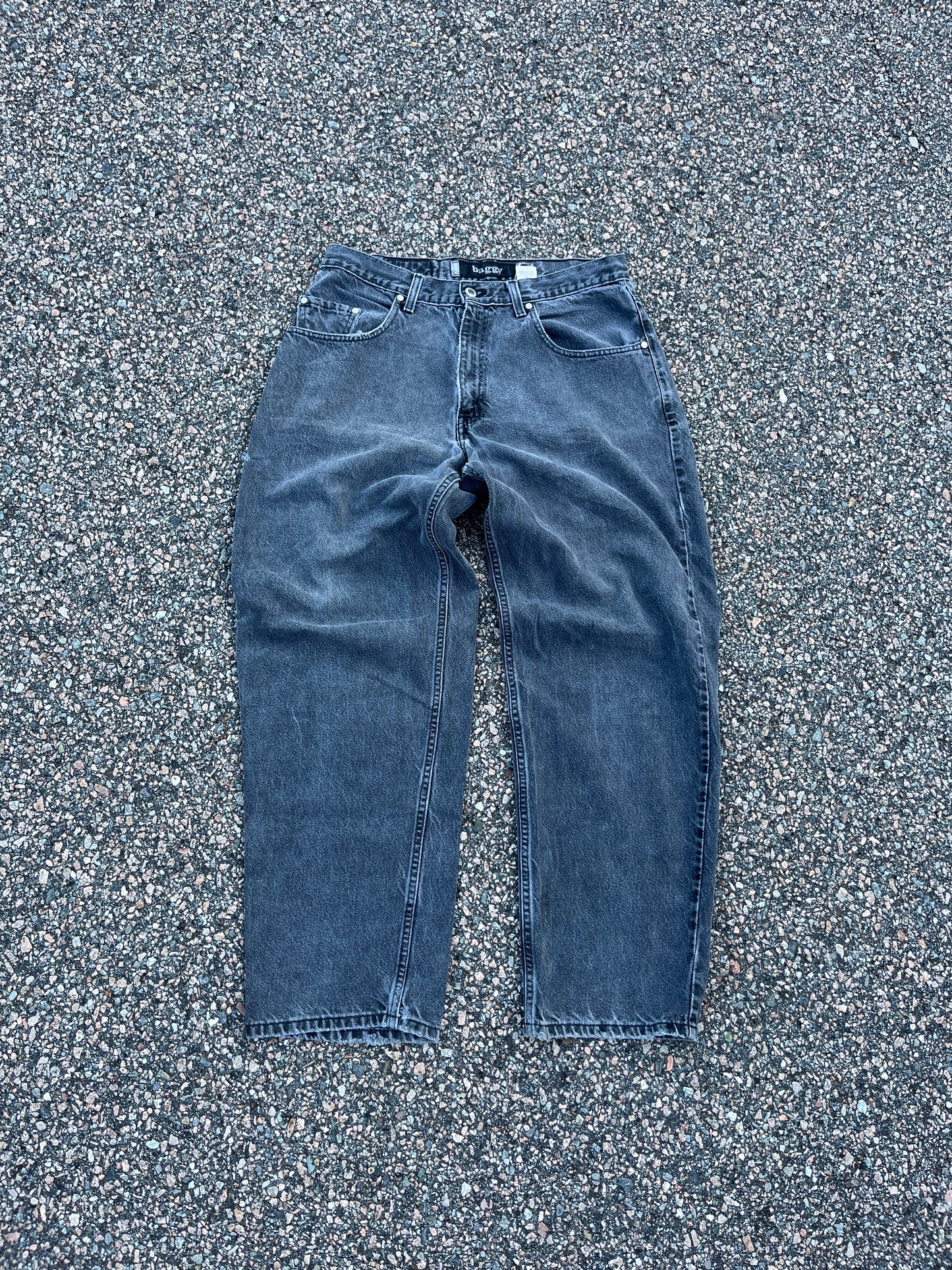 Levi's 570 银色标签褪色黑色裤子 - 33 x 30.5