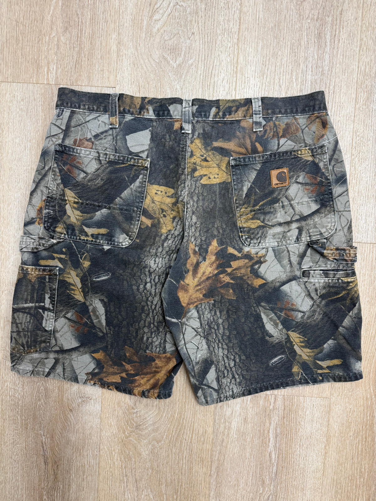 Faded Realtree Carhartt Shorts - 38