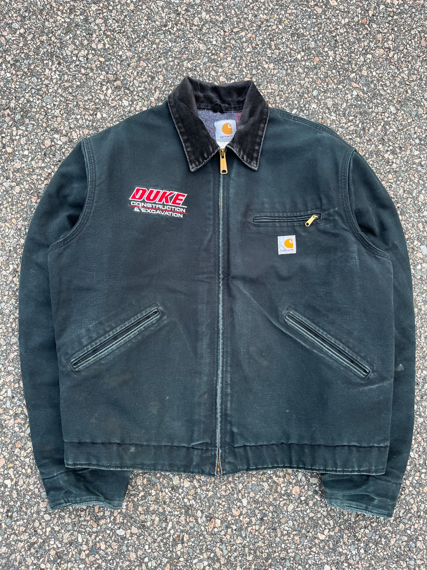 褪色黑色 Carhartt Detroit 夹克 - 中号宽松款