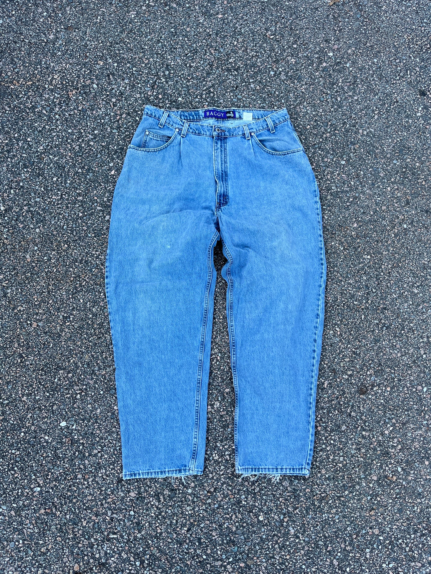 Levi's 561 银色标签褪色牛仔宽松裤 - 38 x 32.5