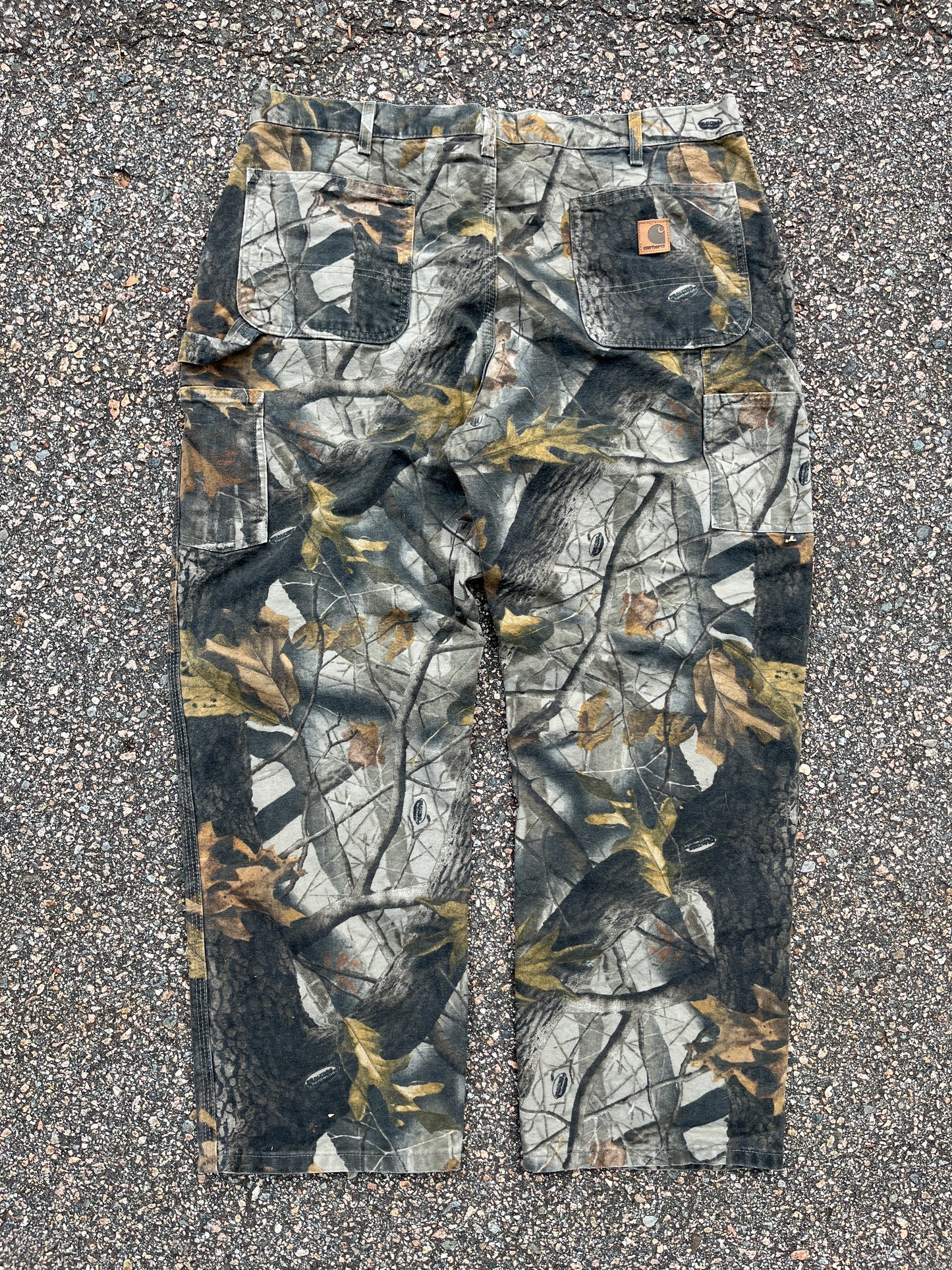 褪色 Realtree Carhartt 木匠裤 - 39 x 29.5