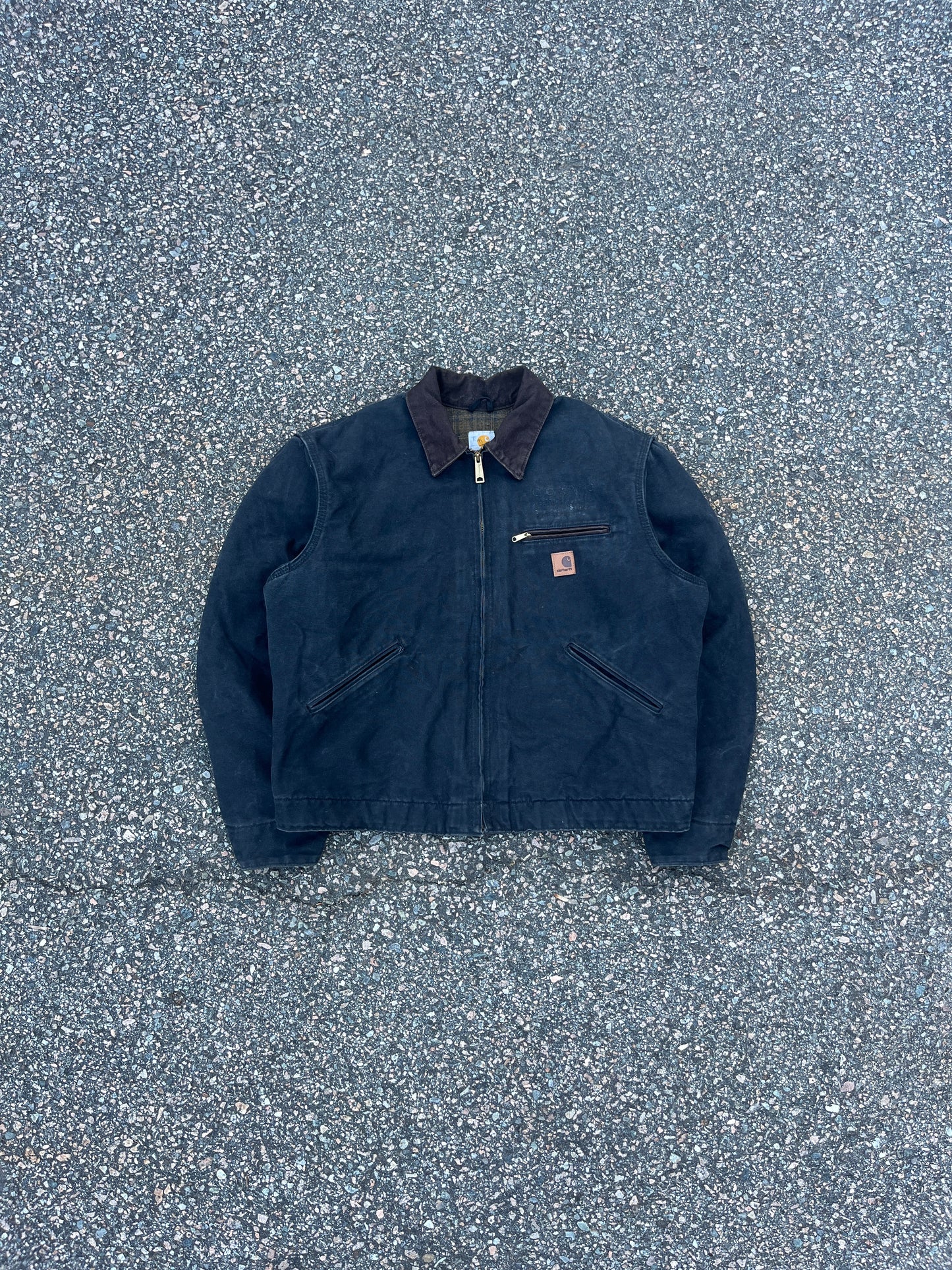 褪色黑色 Carhartt Detroit 夹克 - 中号宽松款