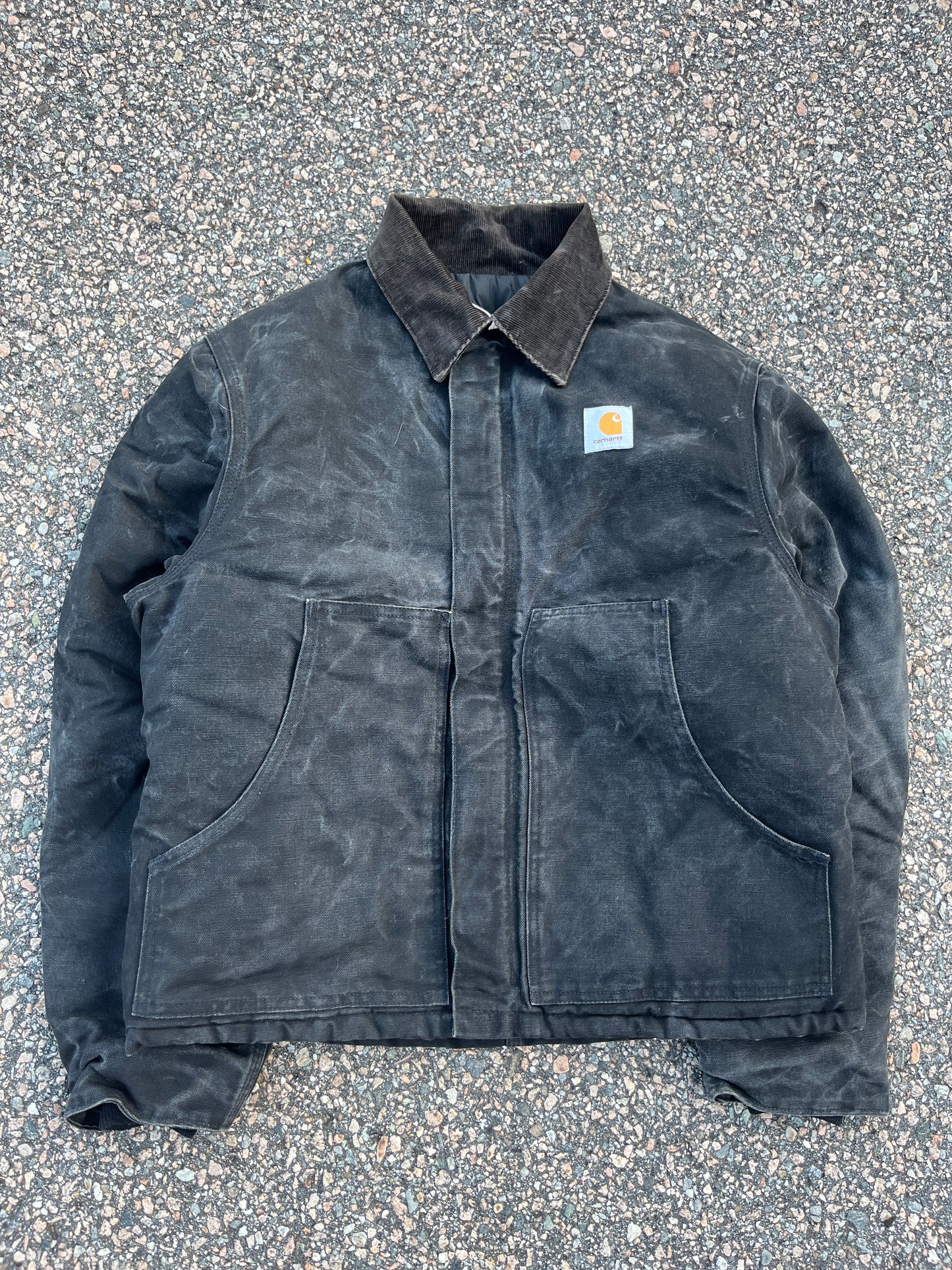 褪色黑色 Carhartt 北极夹克 - 中号