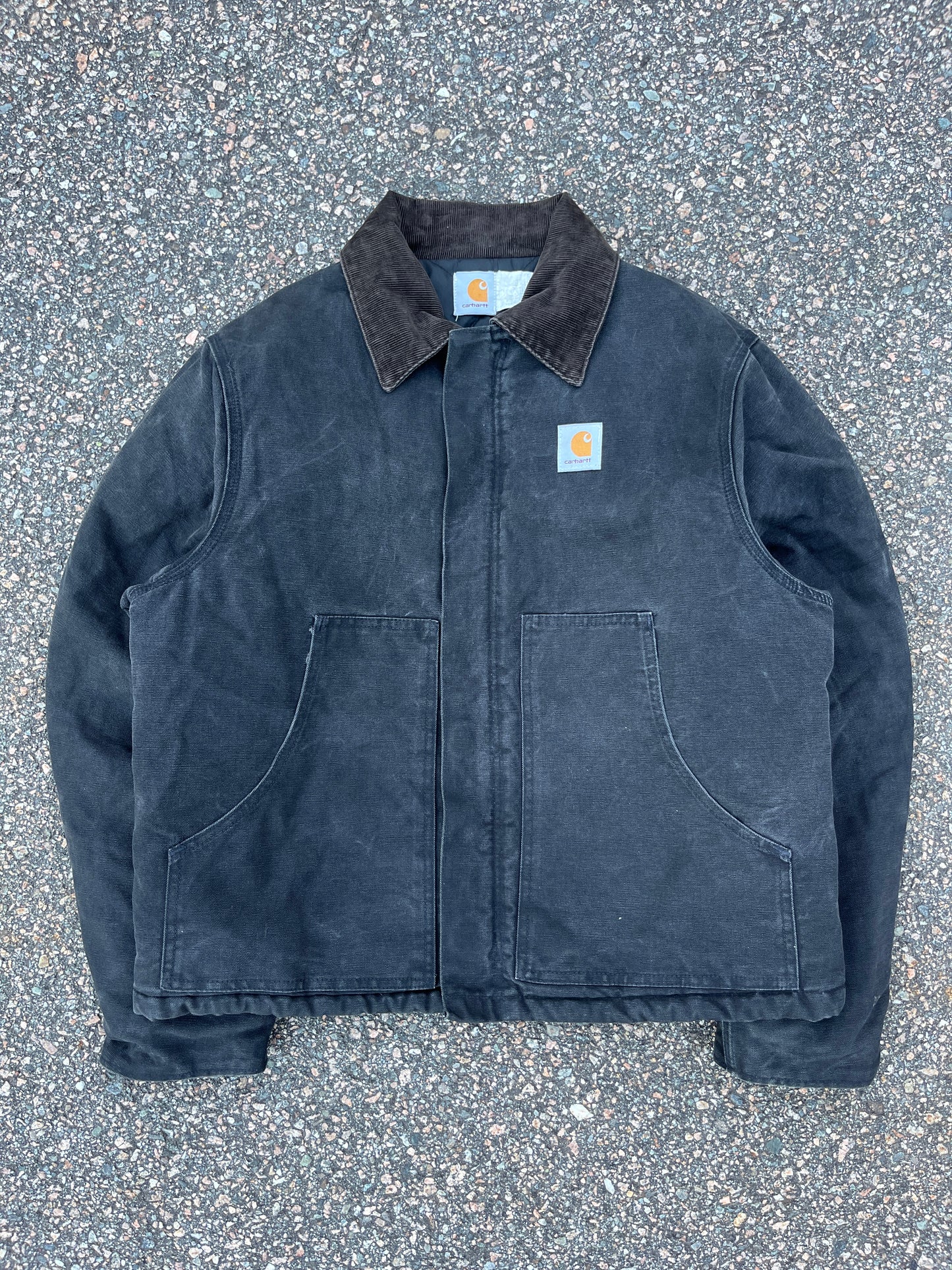 褪色黑色 Carhartt 北极夹克 - 大号