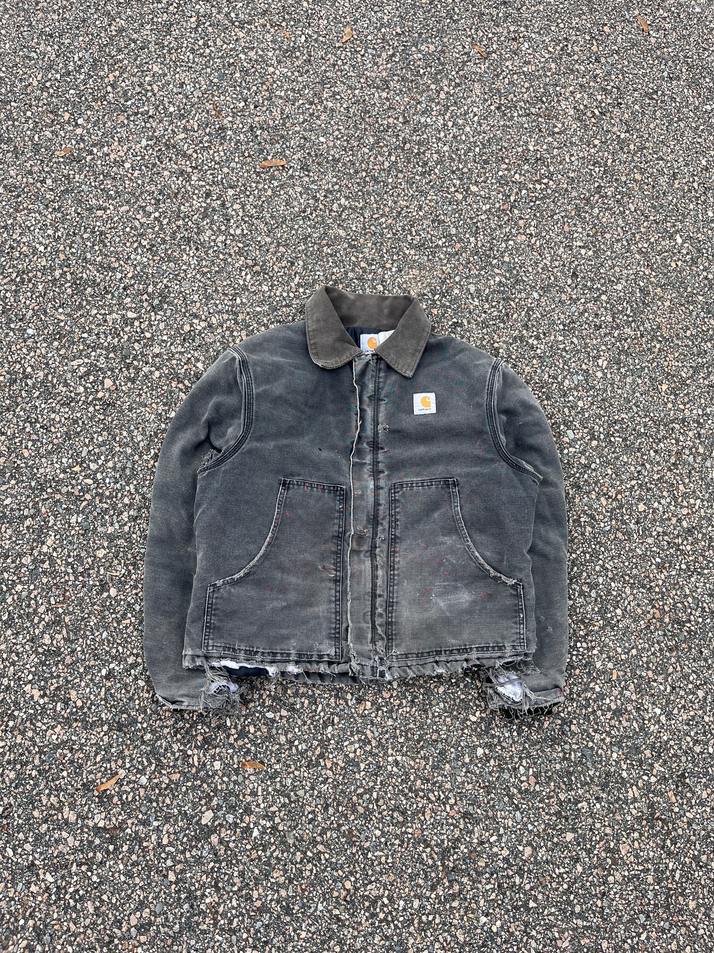 褪色和破旧黑色 Carhartt 北极夹克 - 中号