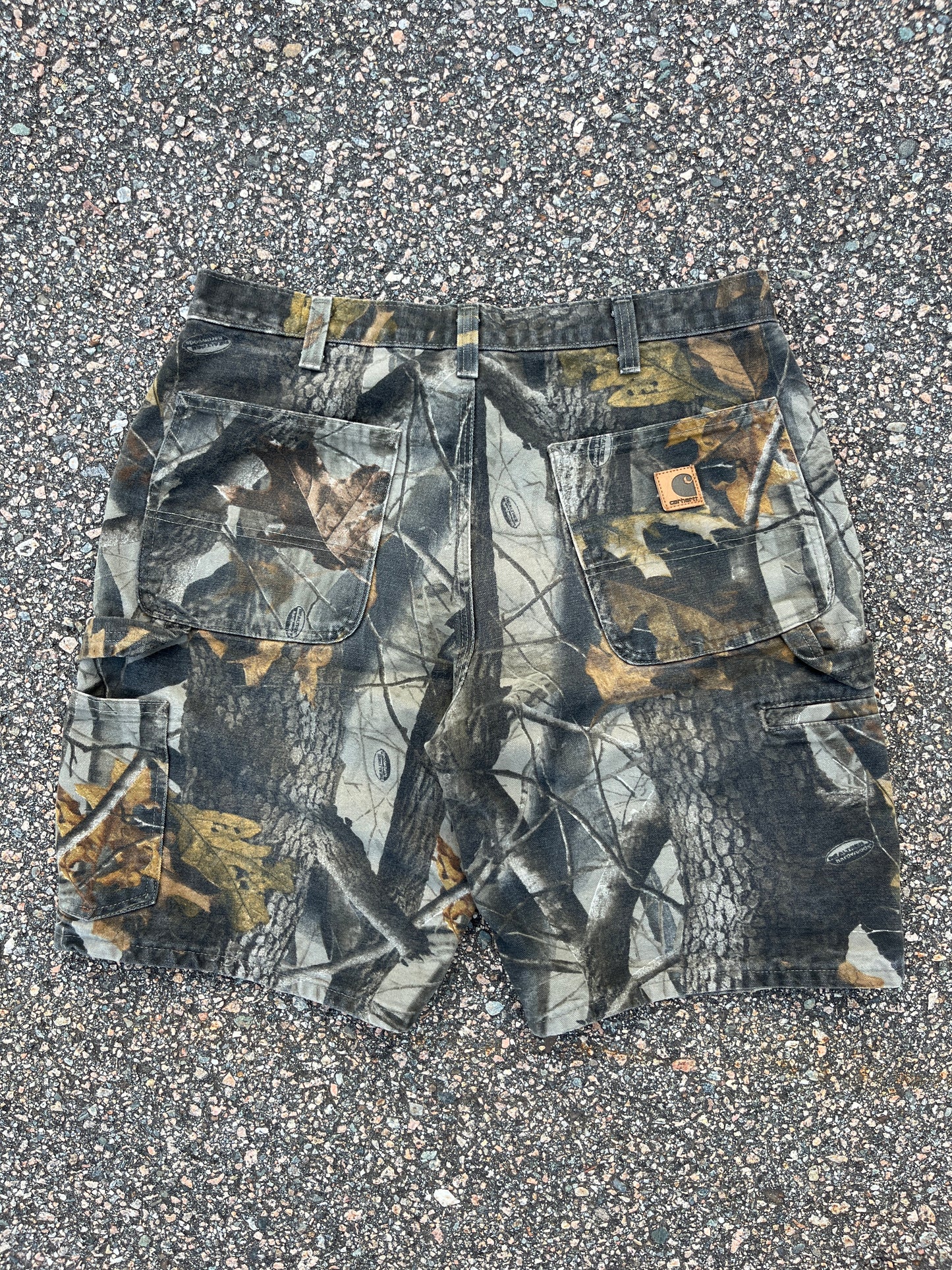 褪色 Realtree Carhartt 木匠短裤 - 34