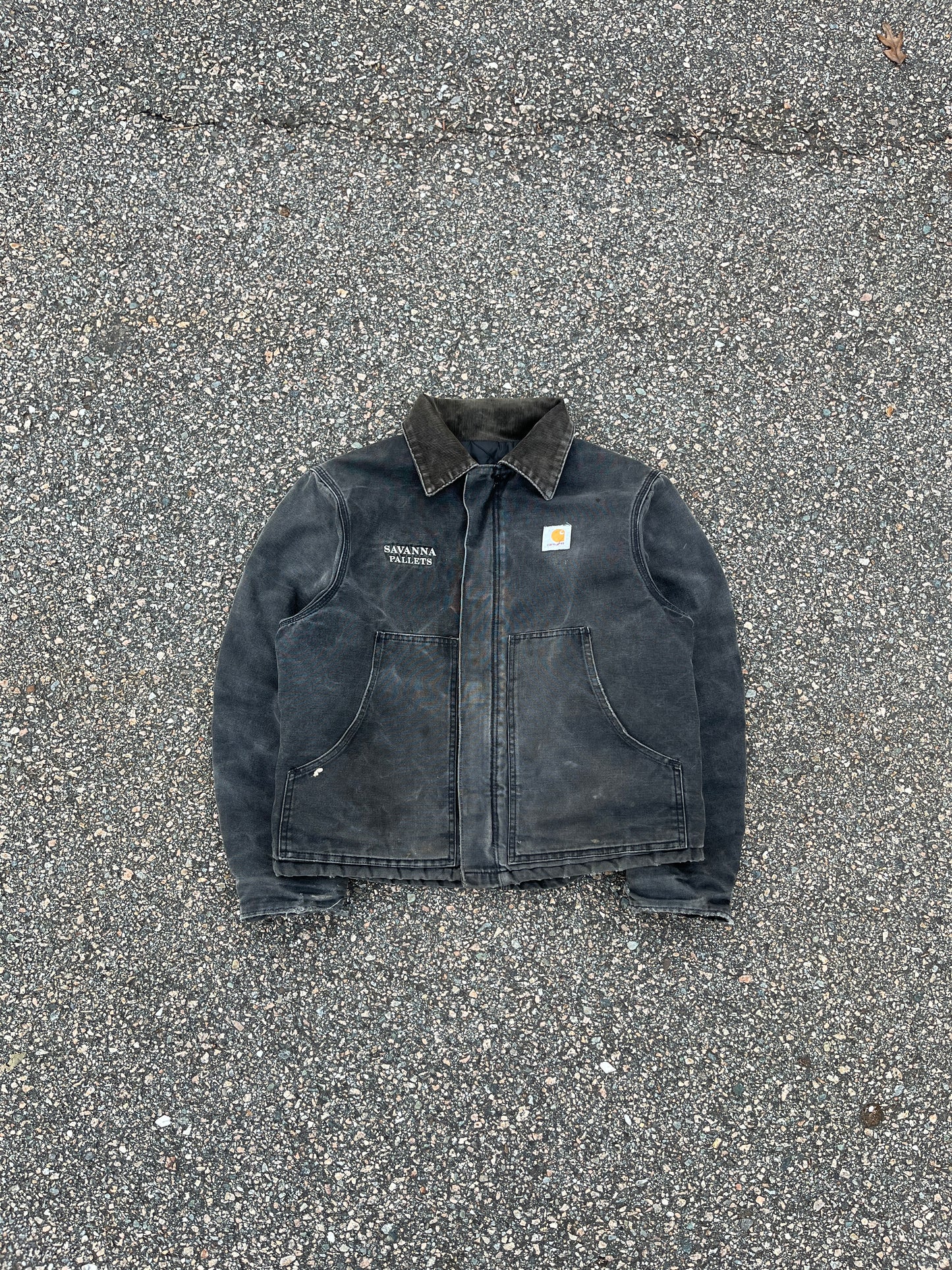 褪色黑色 Carhartt 北极夹克 - 中号