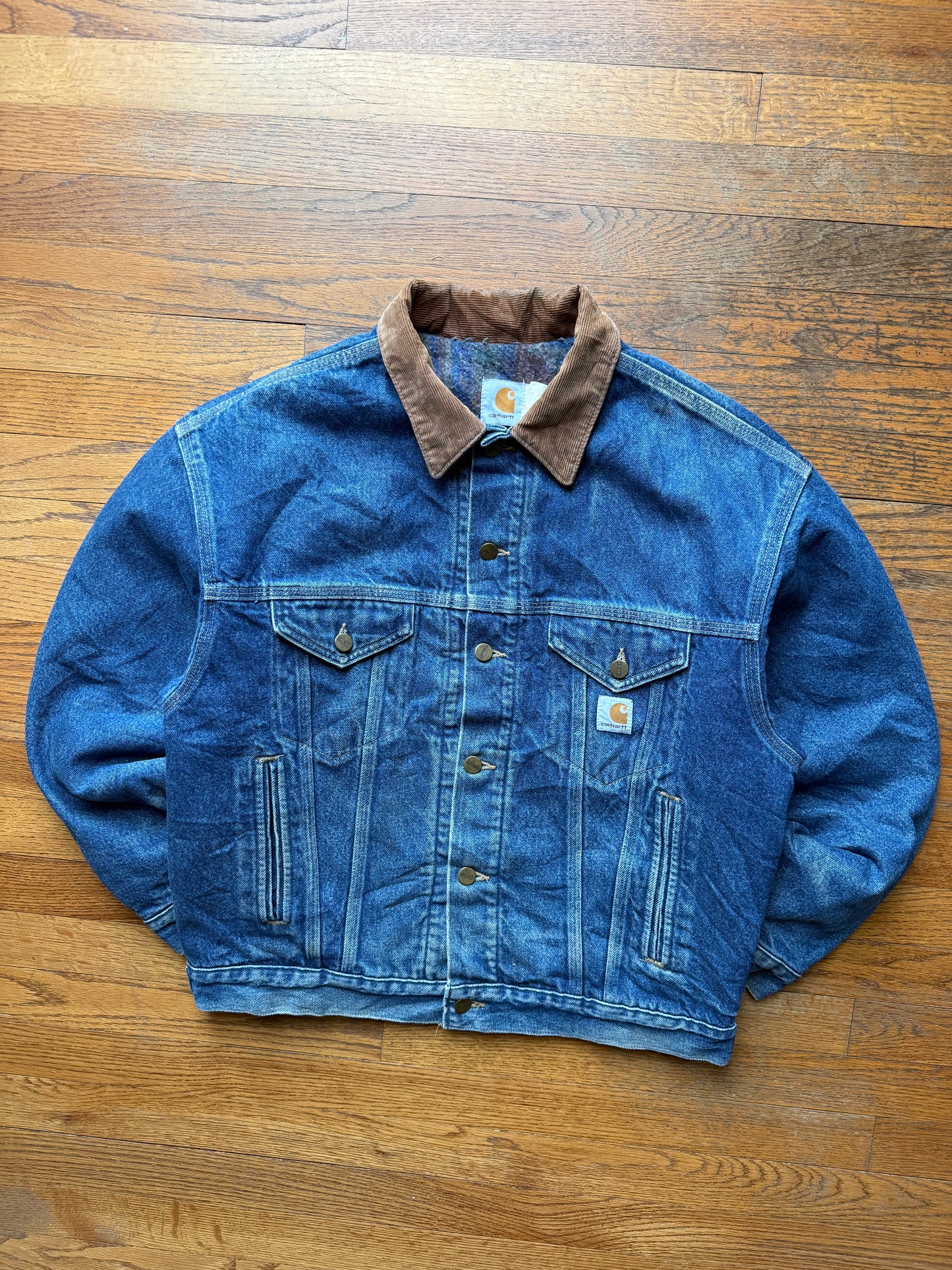 Faded Denim Aztec Lined Carhartt Trucker Jacket - Medium