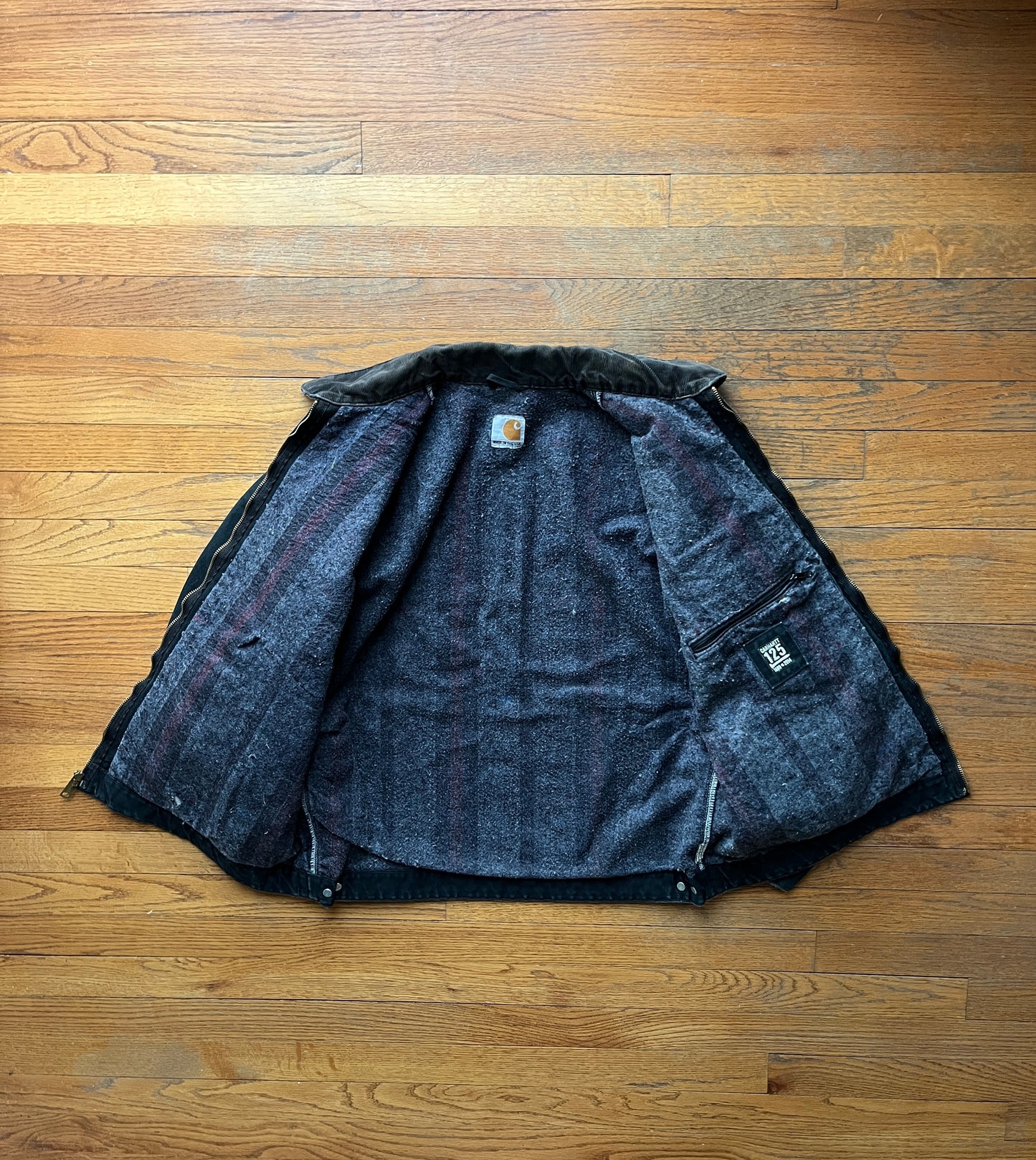 Faded Black Carhartt Detroit Jacket - Boxy L-XL