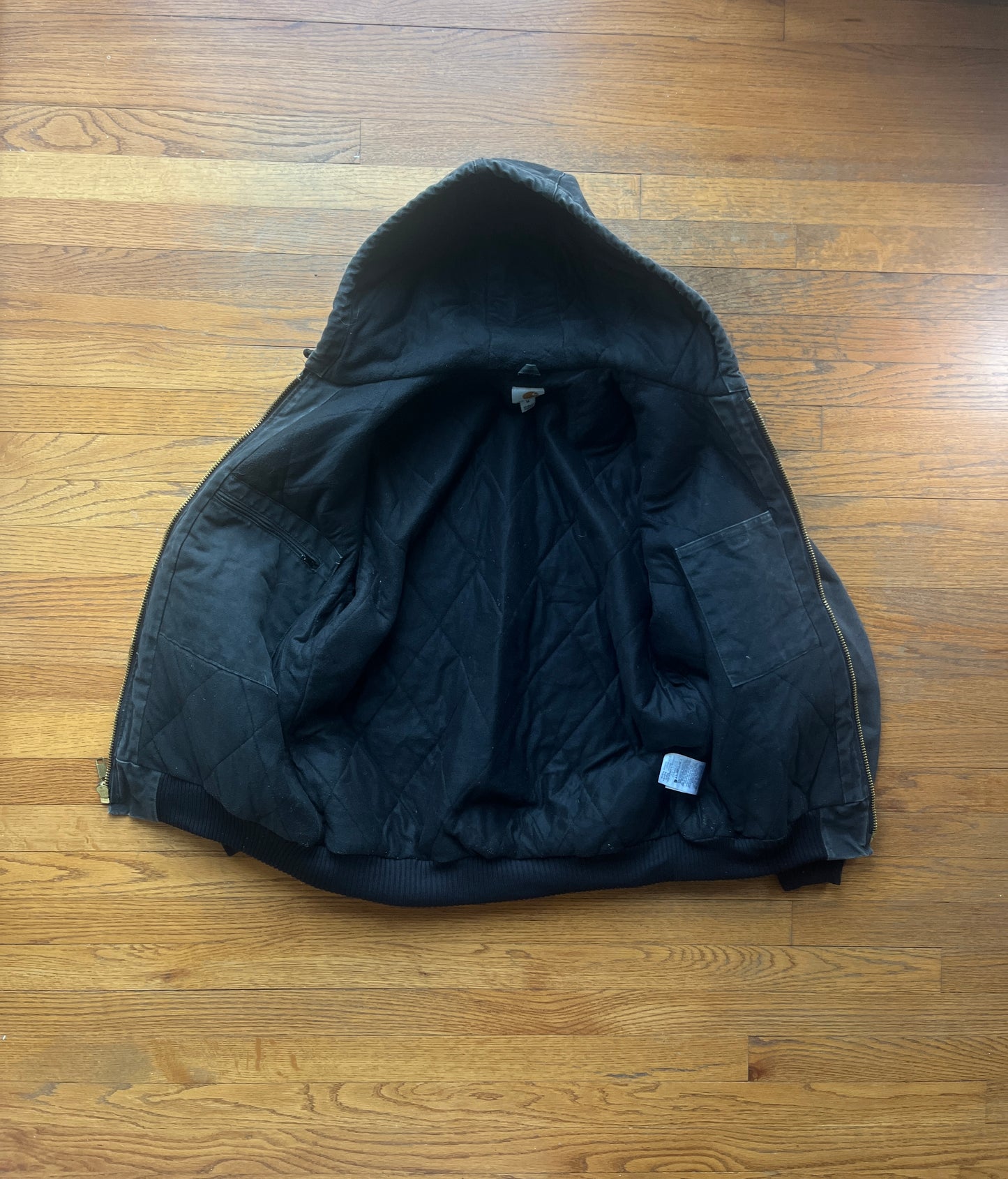 褪色黑色 Carhartt Active 夹克 - 中号