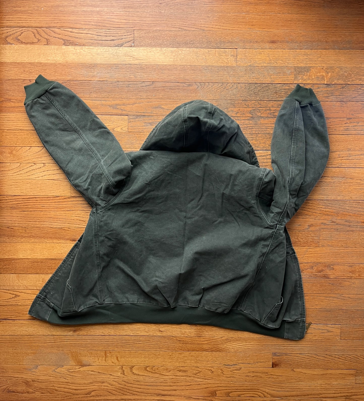 褪色橄榄绿色 Carhartt 运动夹克 - 中号