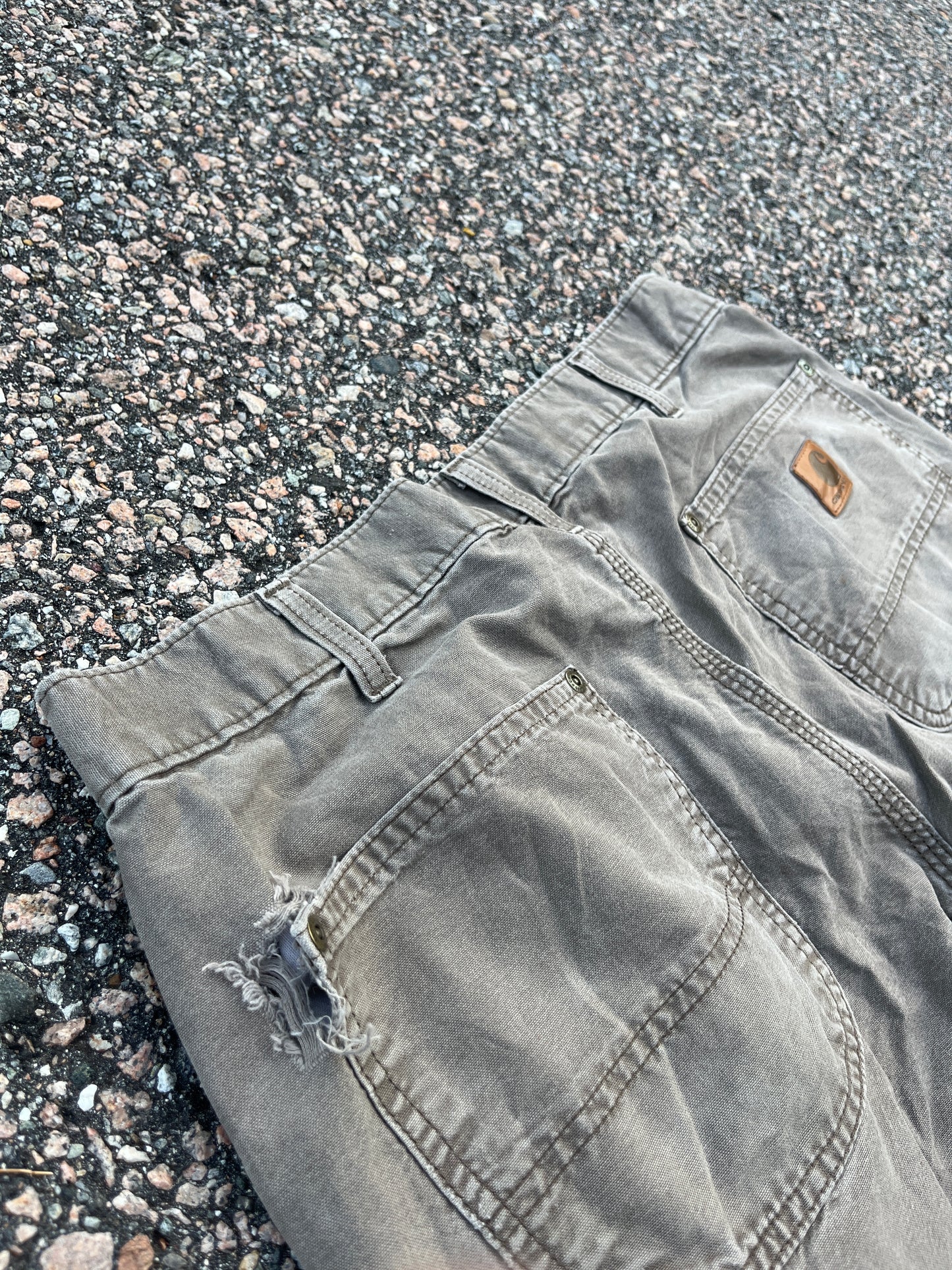 褪色浅棕色 Carhartt 双膝裤 - 31 x 28