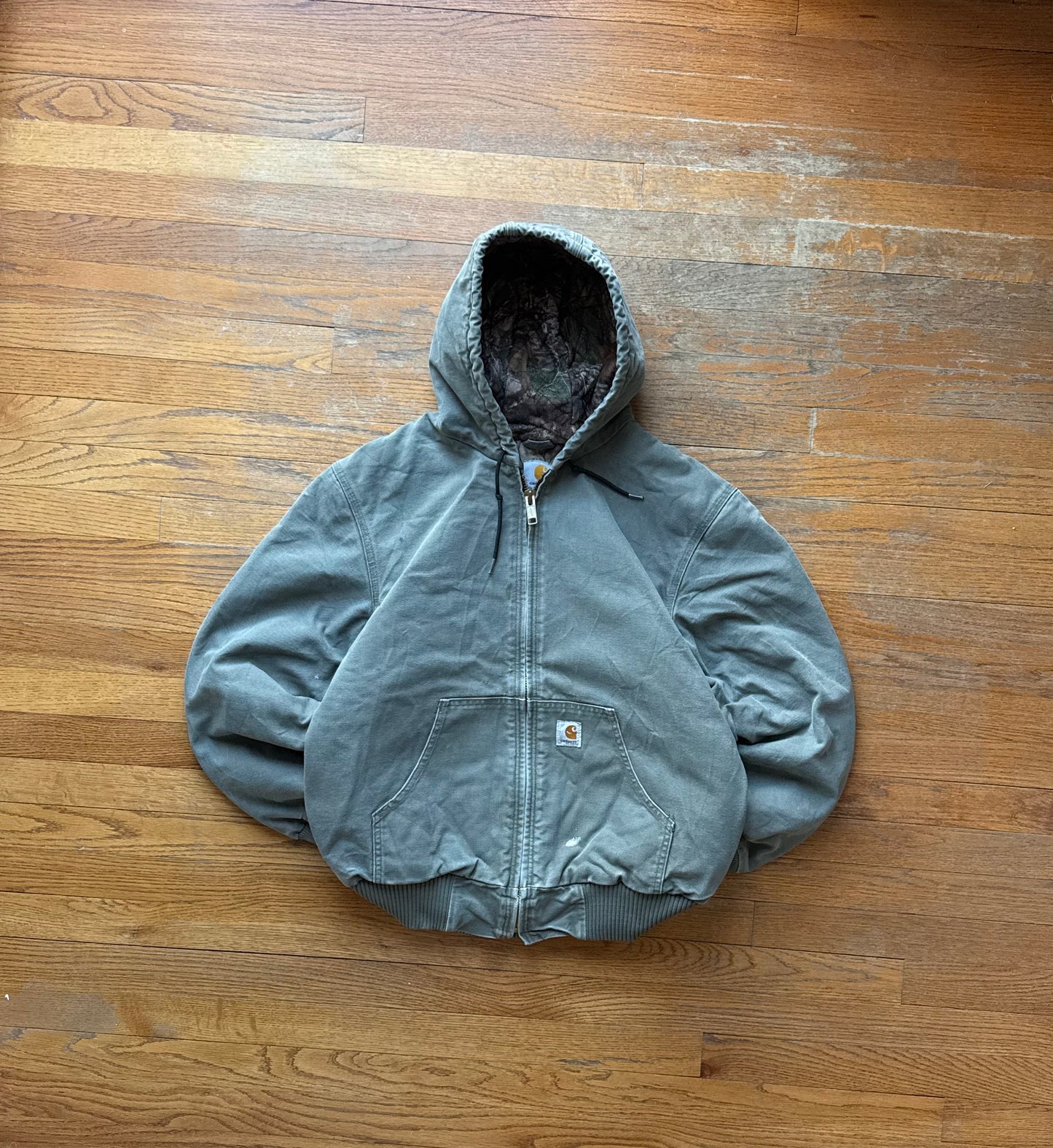 Faded Olive Green Realtree Lined Carhartt Active Jacket - Medium