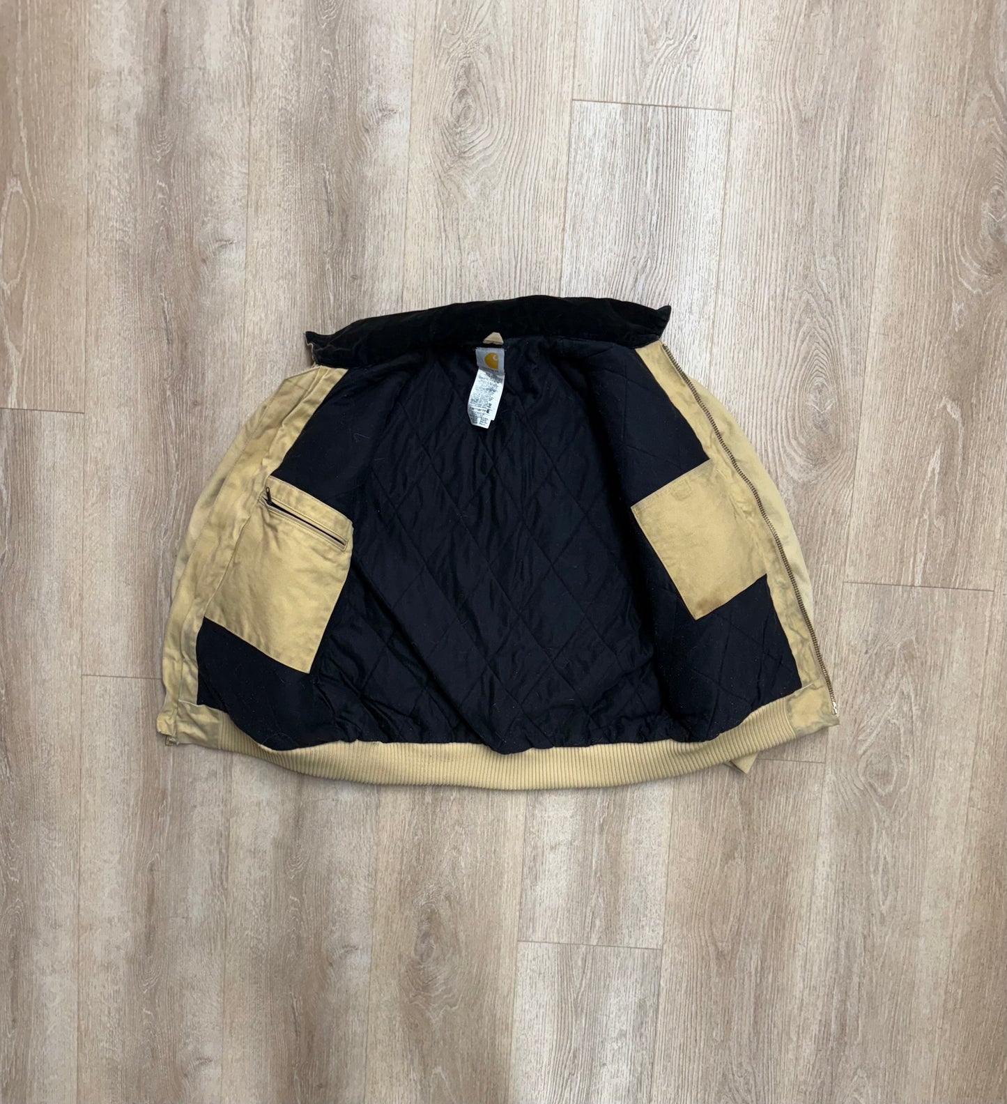 Faded Beige Carhartt Santa Fe Jacket - Large