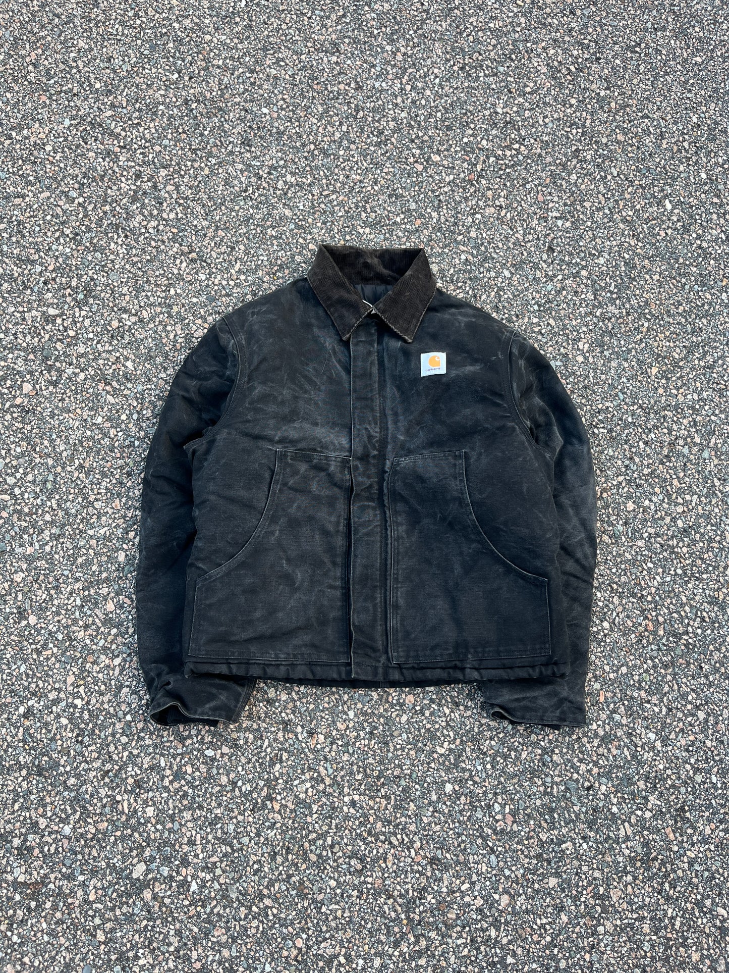 褪色黑色 Carhartt 北极夹克 - 中号