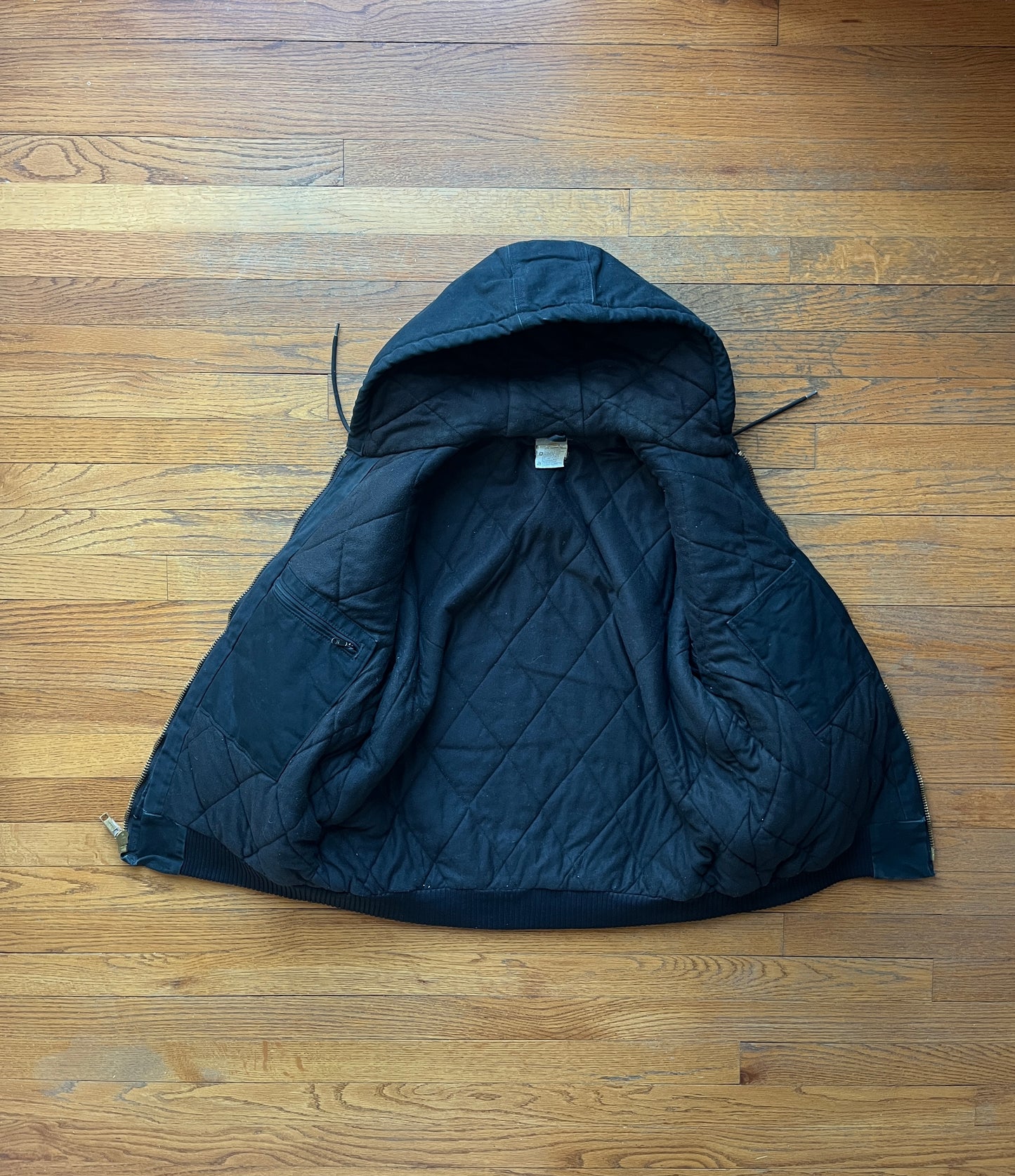 褪色黑色 Carhartt Active 夹克 - 中号