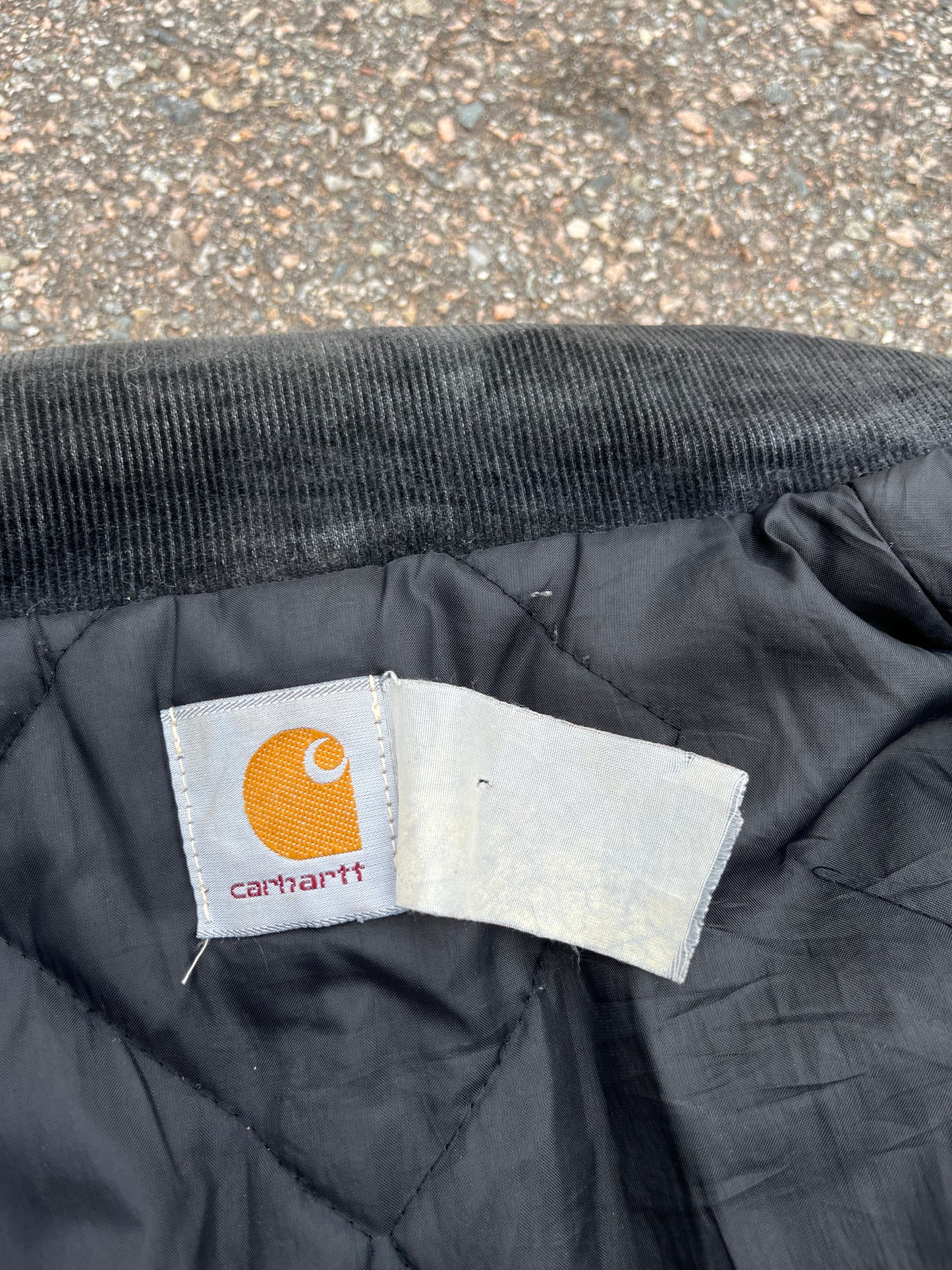 褪色黑色 Carhartt 北极夹克 - 中号