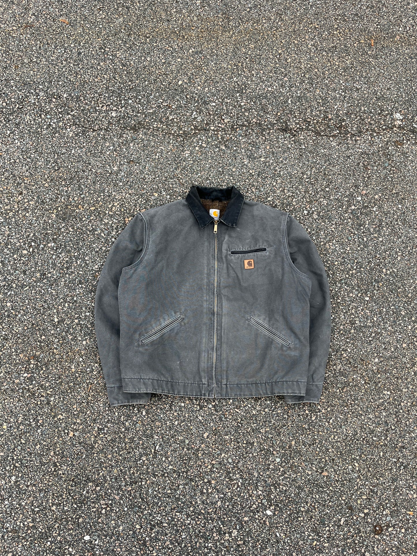 褪色碎石 Carhartt 底特律夹克 - XL