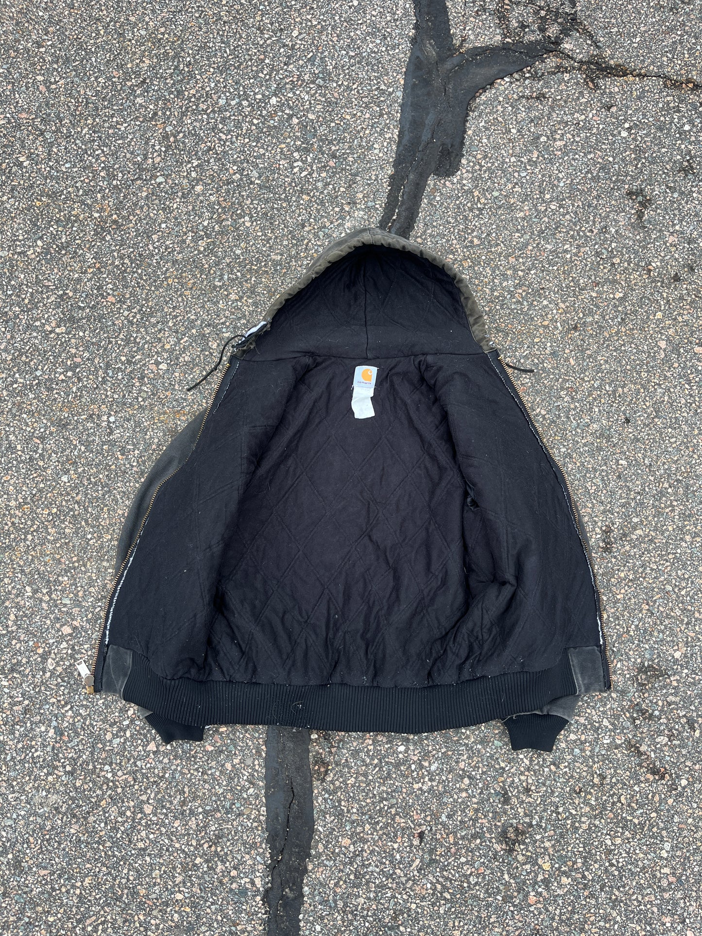 褪色黑色 Carhartt Active 夹克 - 中号宽松款