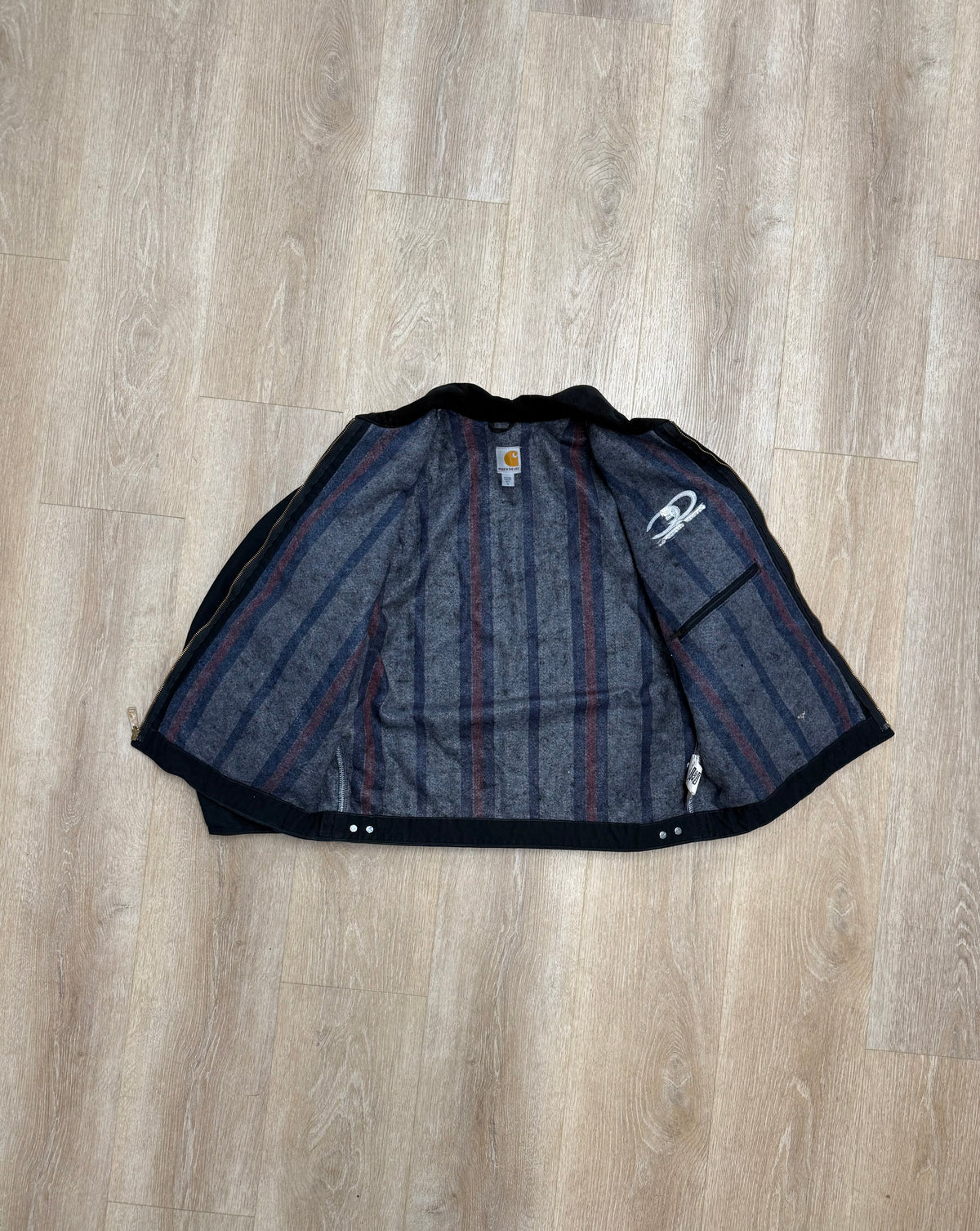 Faded Black Carhartt Detroit Jacket - Boxy L-XL