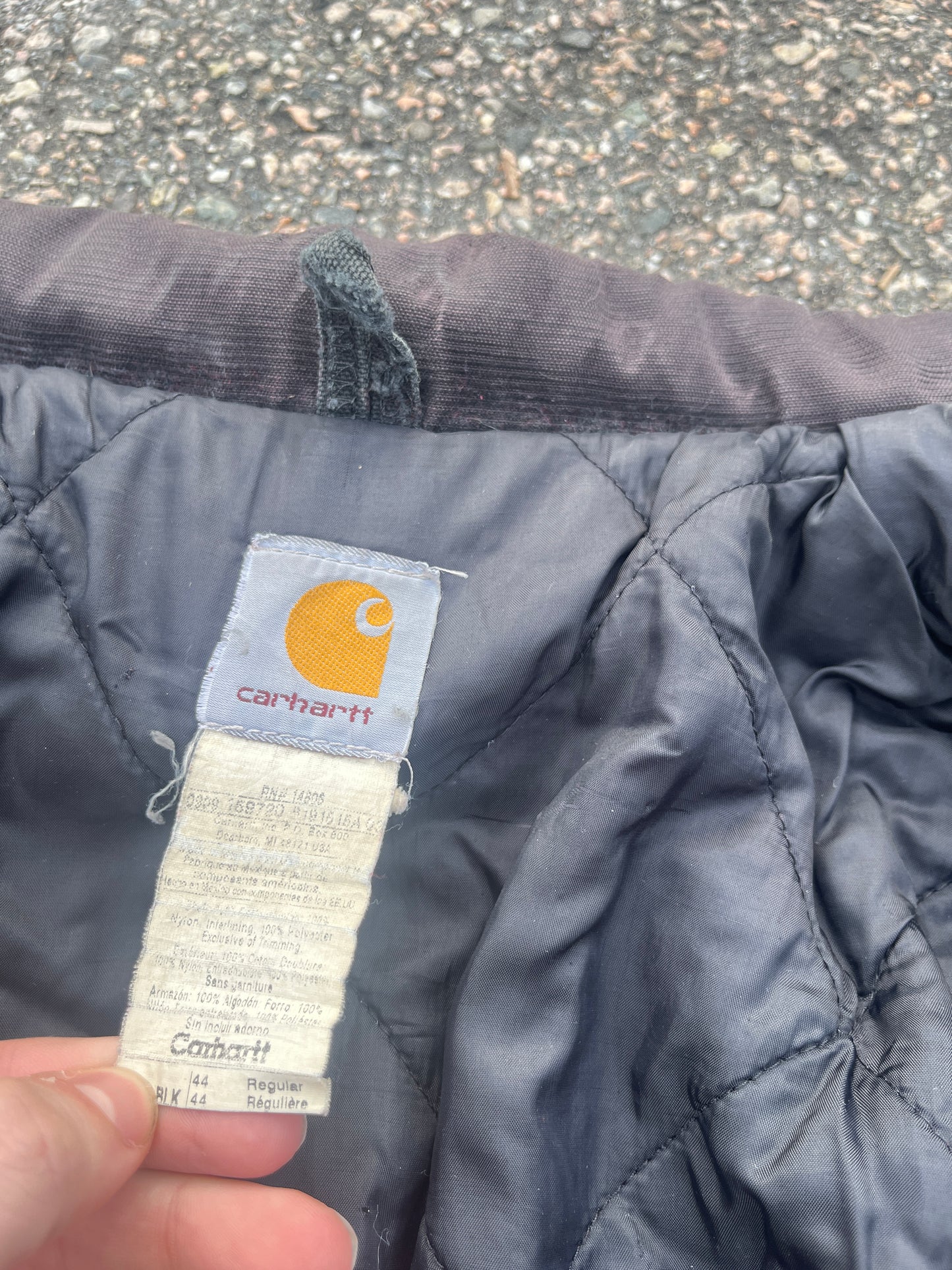 褪色黑色 Carhartt 北极夹克 - 中号